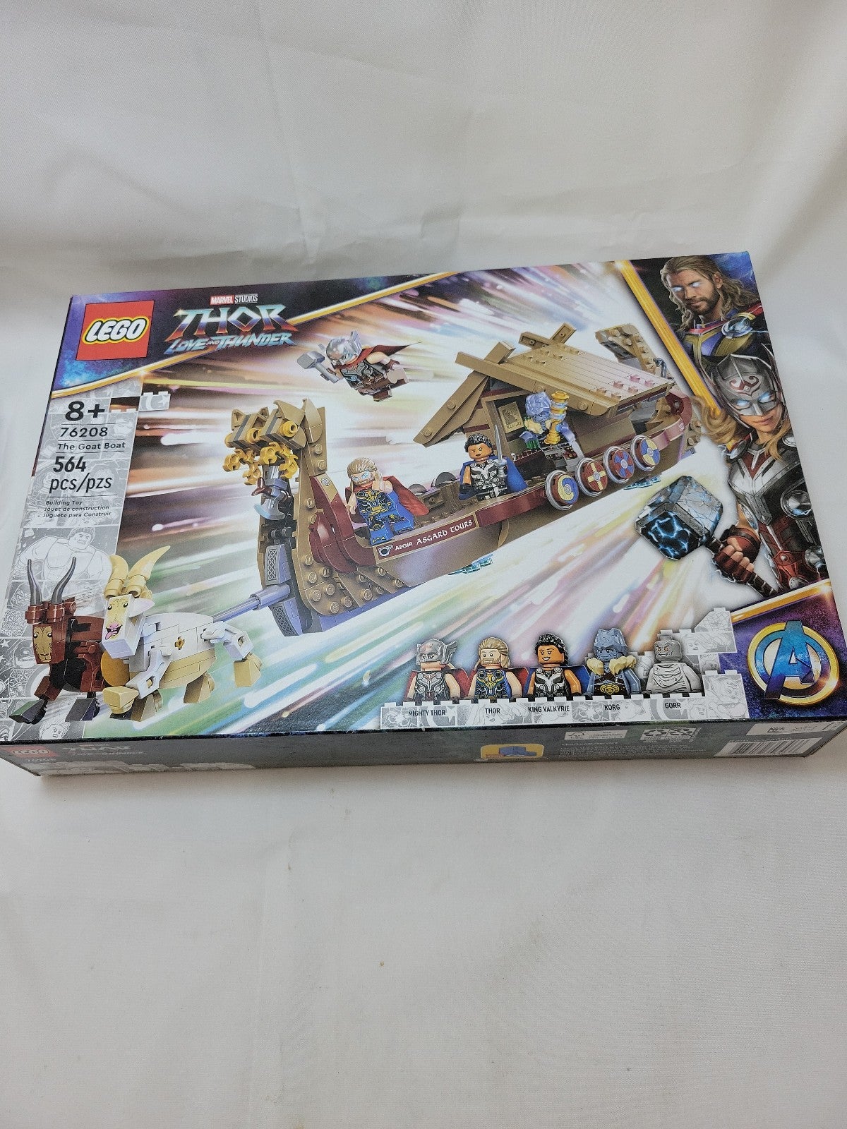 LEGO Marvel super heroes.