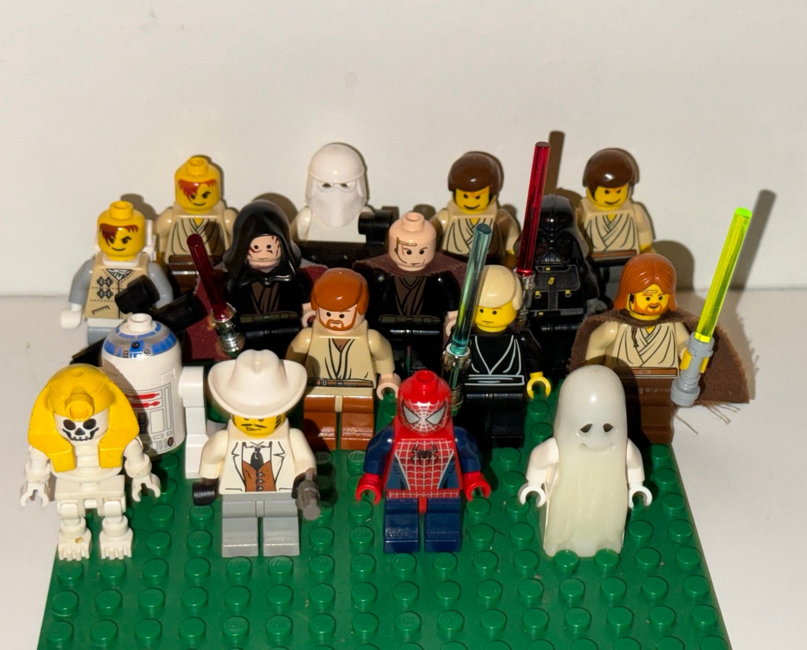 Lot of Lego Star Wars & Misc Minifigures
