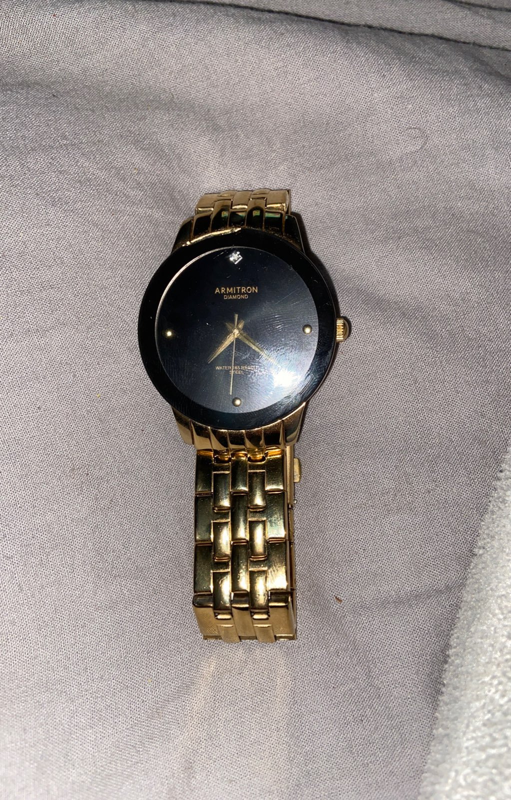 Watch armitron diamond