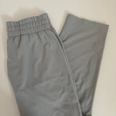 lululemon pull on mr tapered leg crop 23