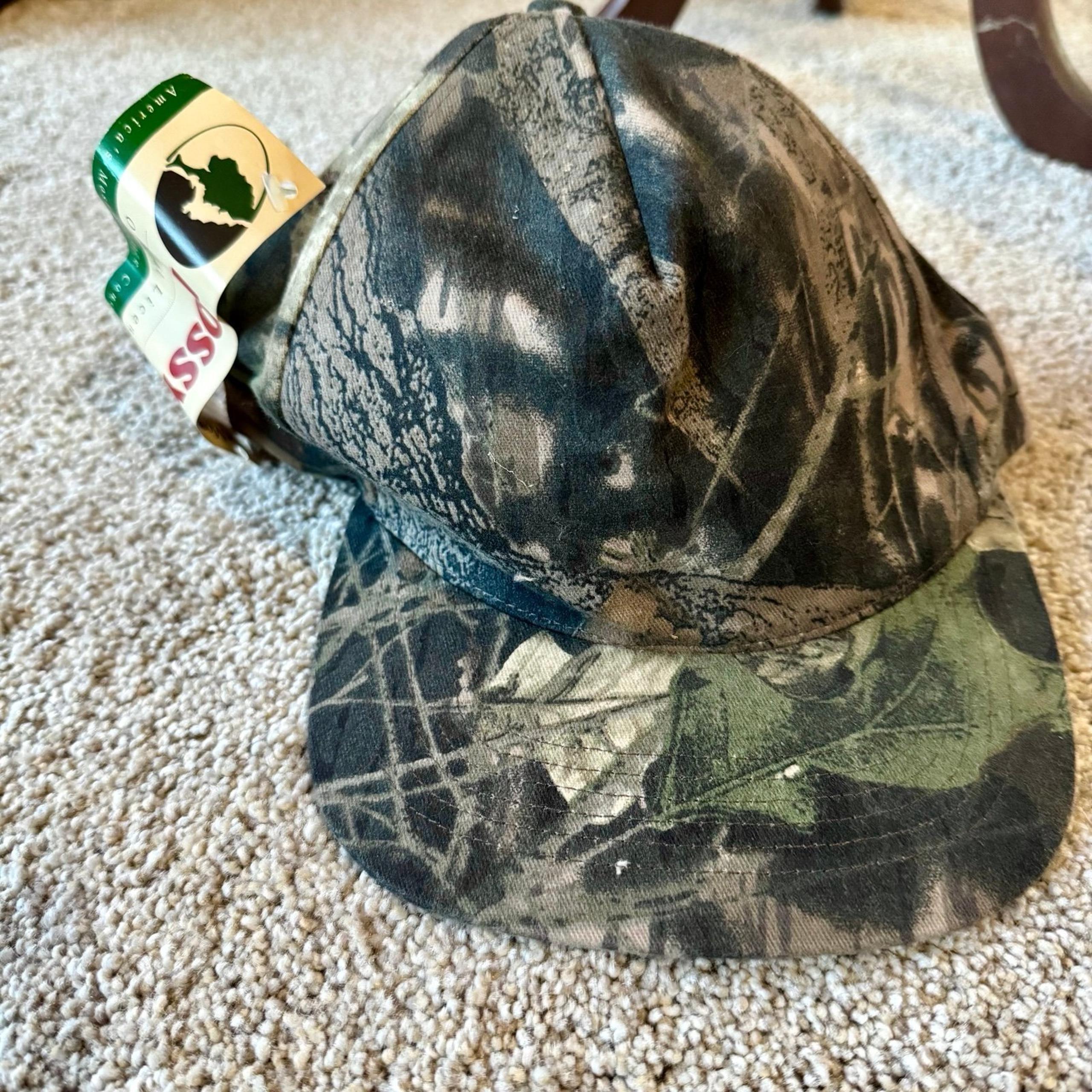 Vintage - NEW Mossy Oak Daystone One Size Camo Camouflage SnapBack Hunting Hat