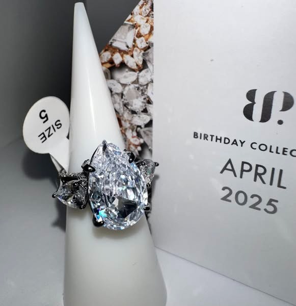 Bomb party April 2025 All I hear about size 5