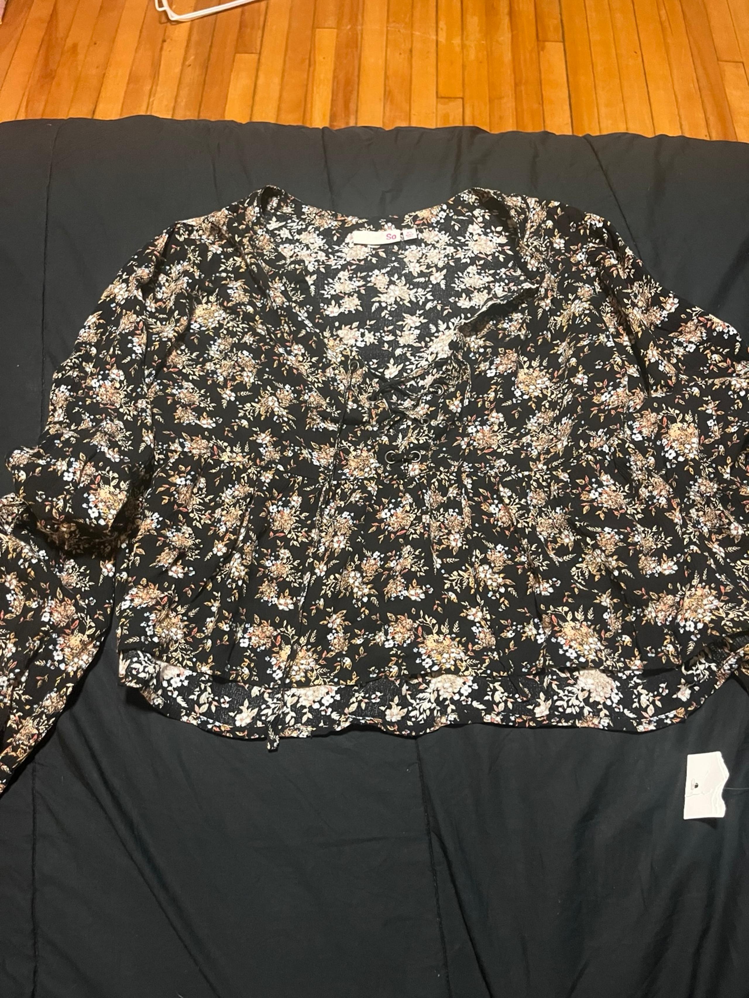 Floral top