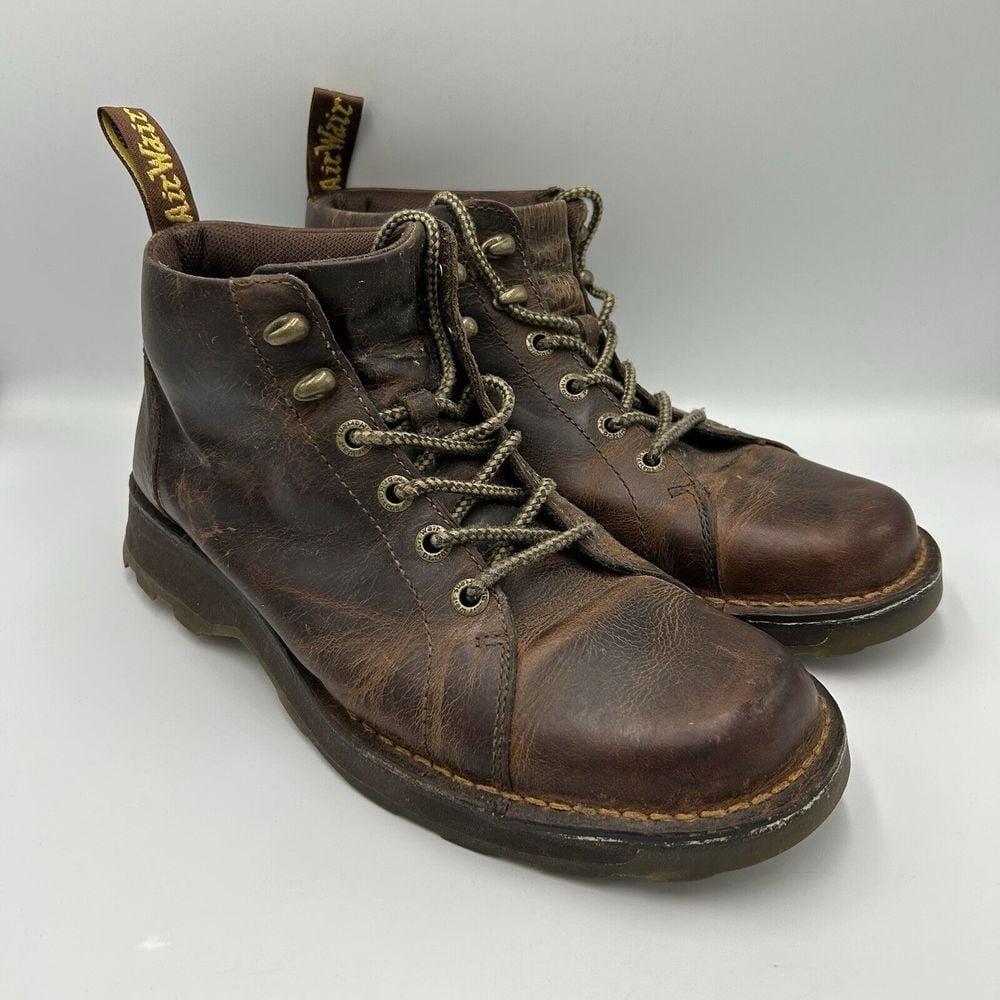Dr Martens Boots Men's 11 Bodie Distressed Leather Ankle Lace Up Brown