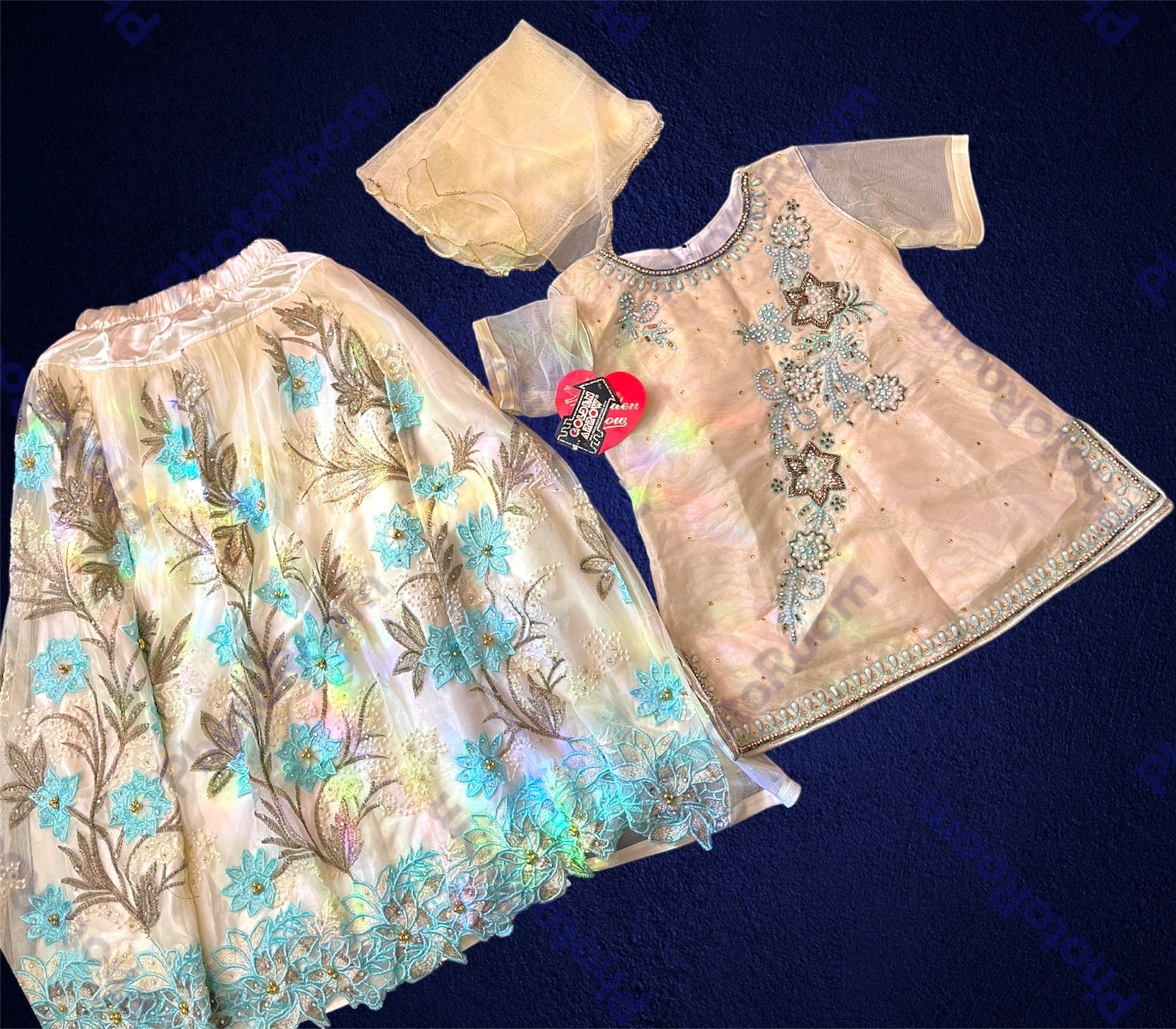 NEW lehenga girls BUST 32 US size 8/10 Medium