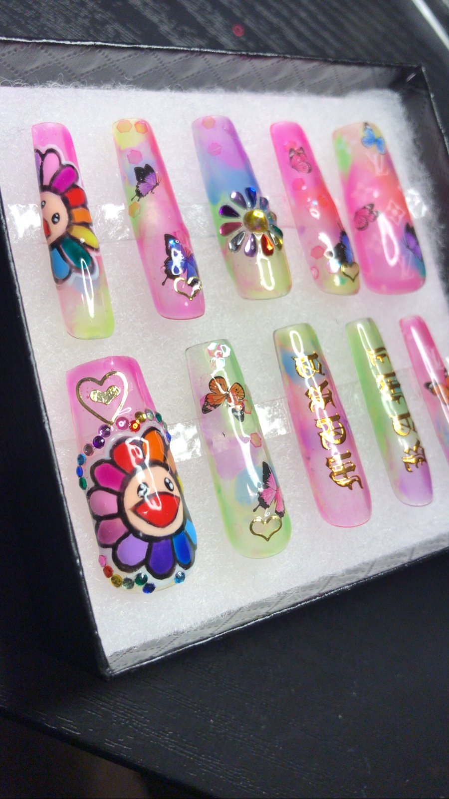 takashi murakami press on nails