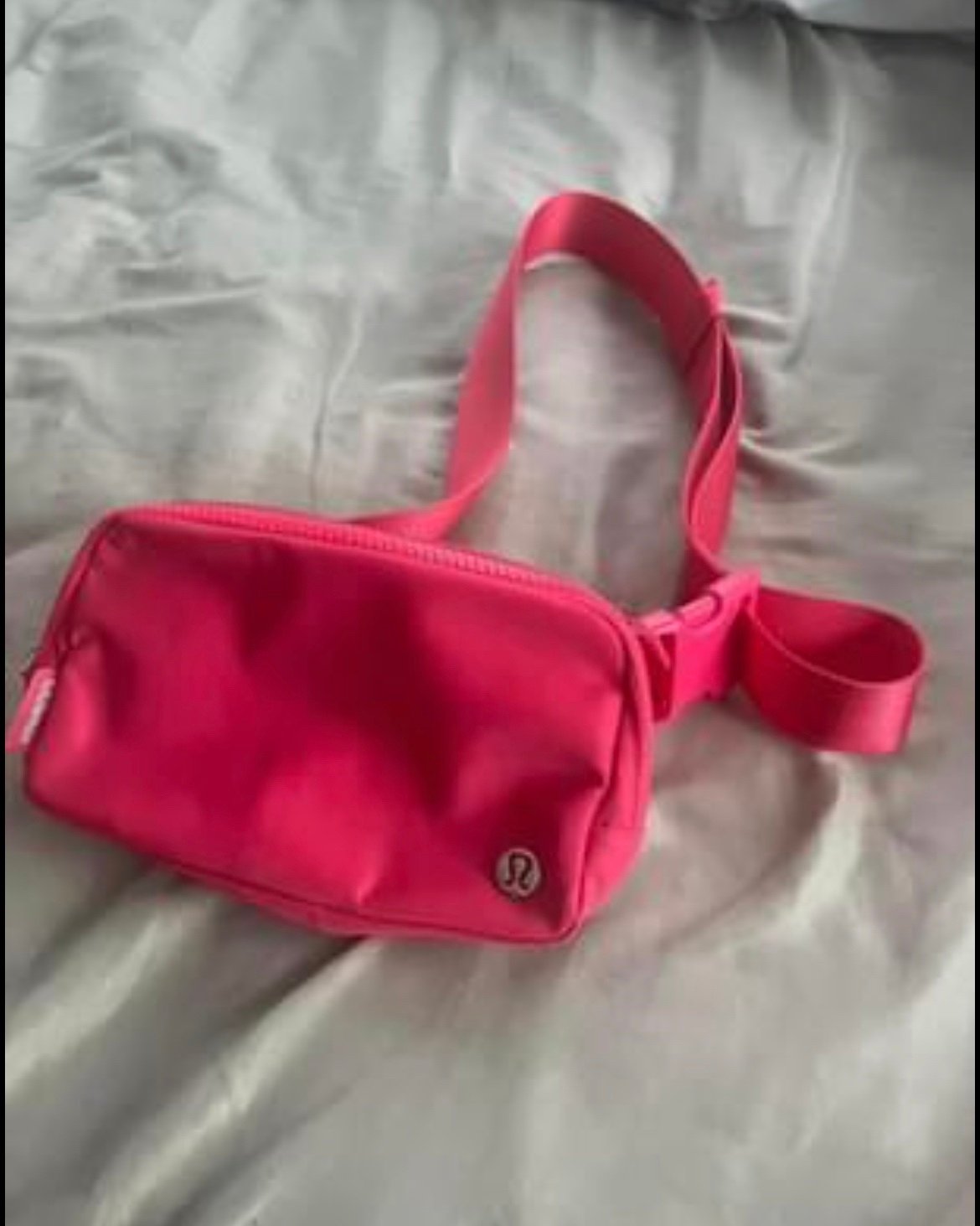 Lululemon belt bag lipgloss