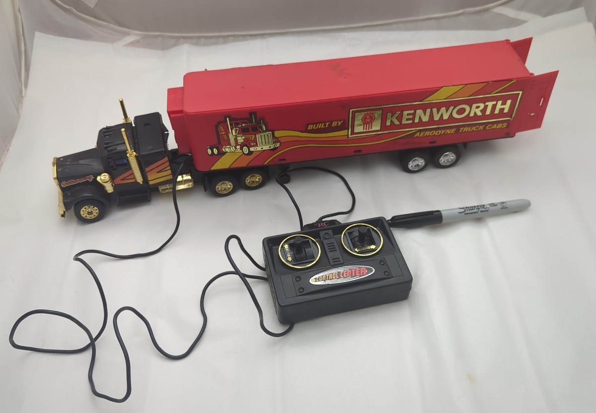 Vintage New Bright Shopko Remote Control Semi Truck Kenworth Red Hauler Works