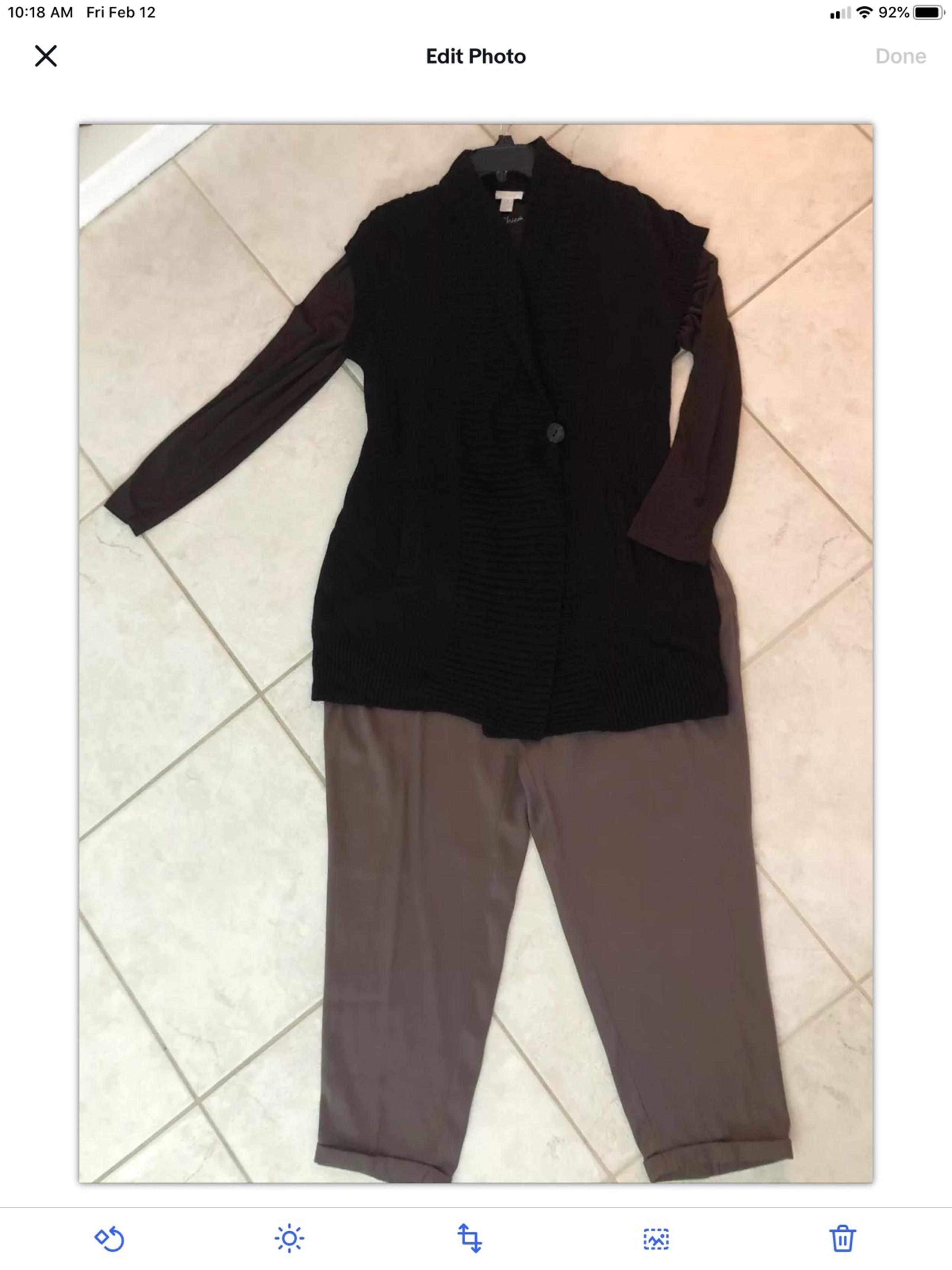 Chico's outfit:3.0 Vest & Pants;4.0 Top