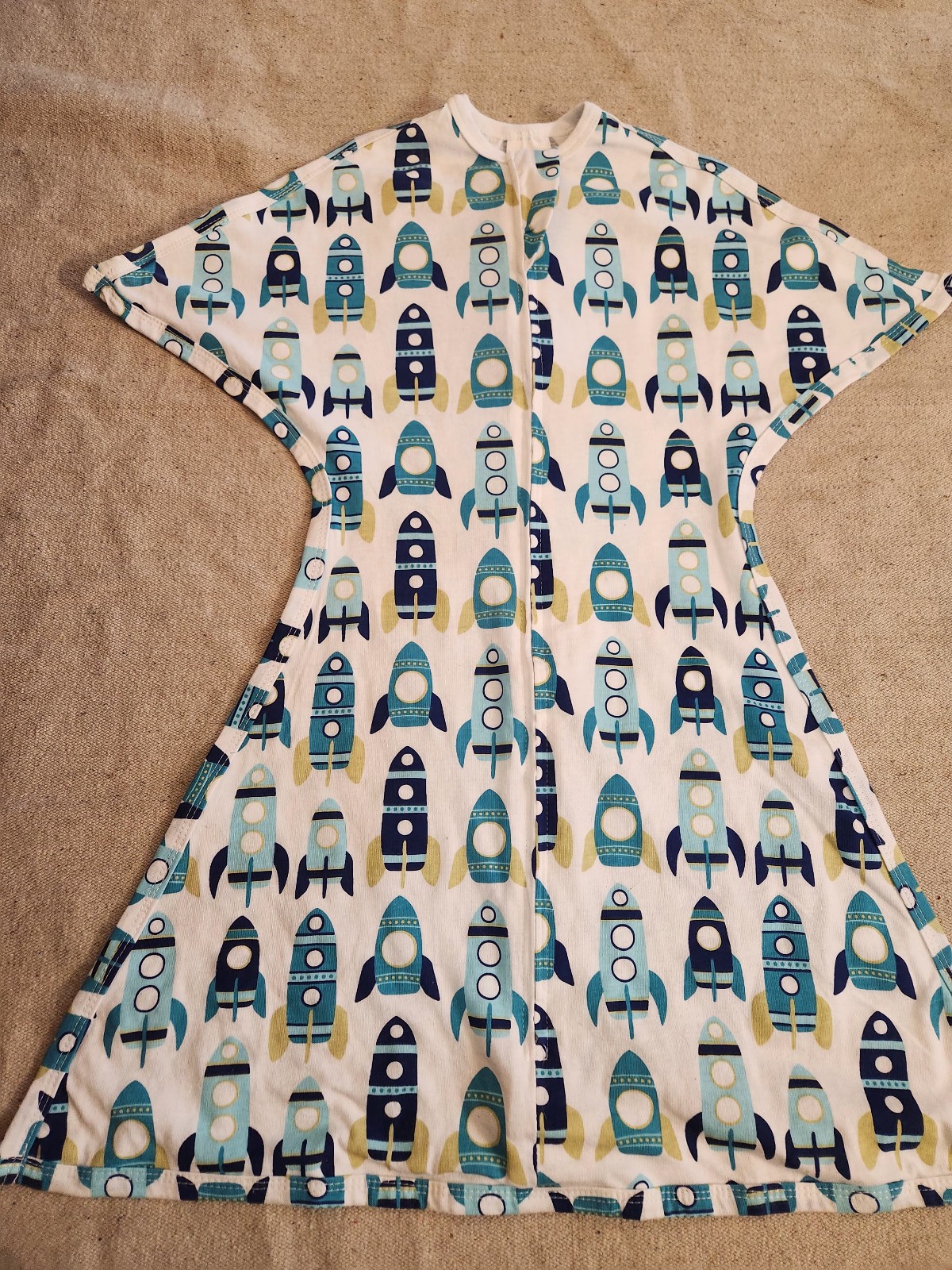 Zipadee Zip sleeping baby swaddle size small 4-8months new