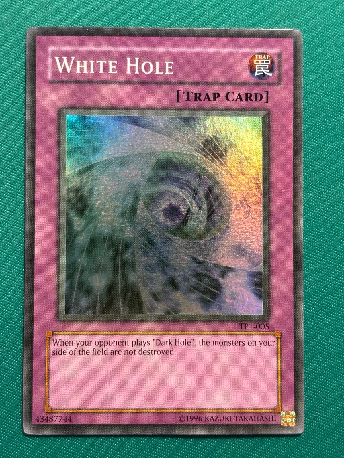 TP1 - White Hole - Tournament Pack 1 - Vintage Yu-Gi-Oh!