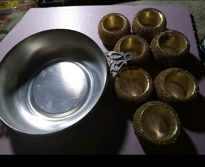 Vintage Sheffield Silver Co. Open Casserole Serving Dish + 7 Napkin Holders.