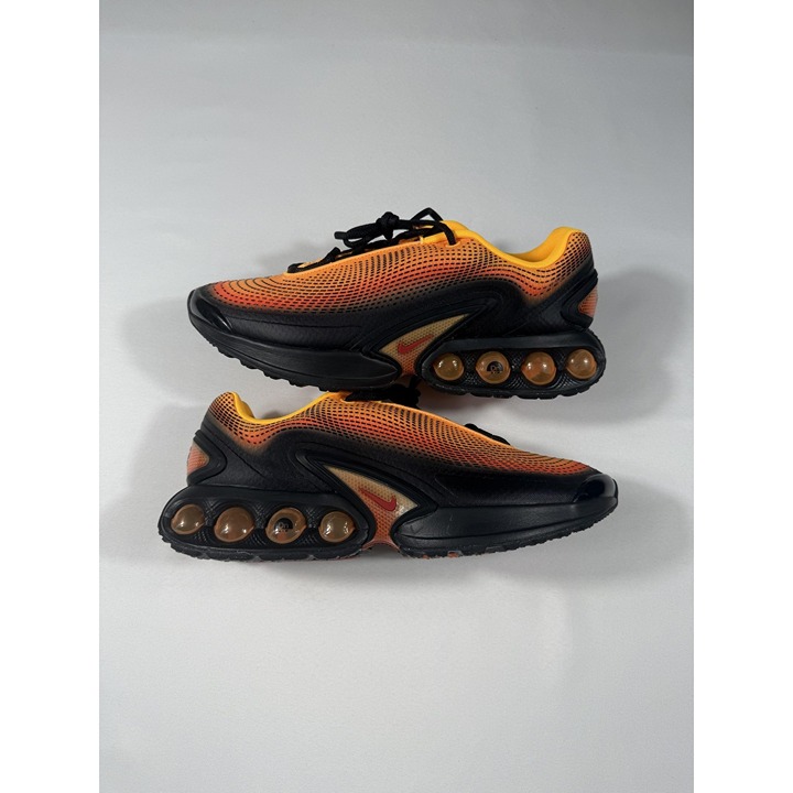 New Nike Air Max Dn Shoes Mens Size 12 Orange Black Gradient Running Sneakers