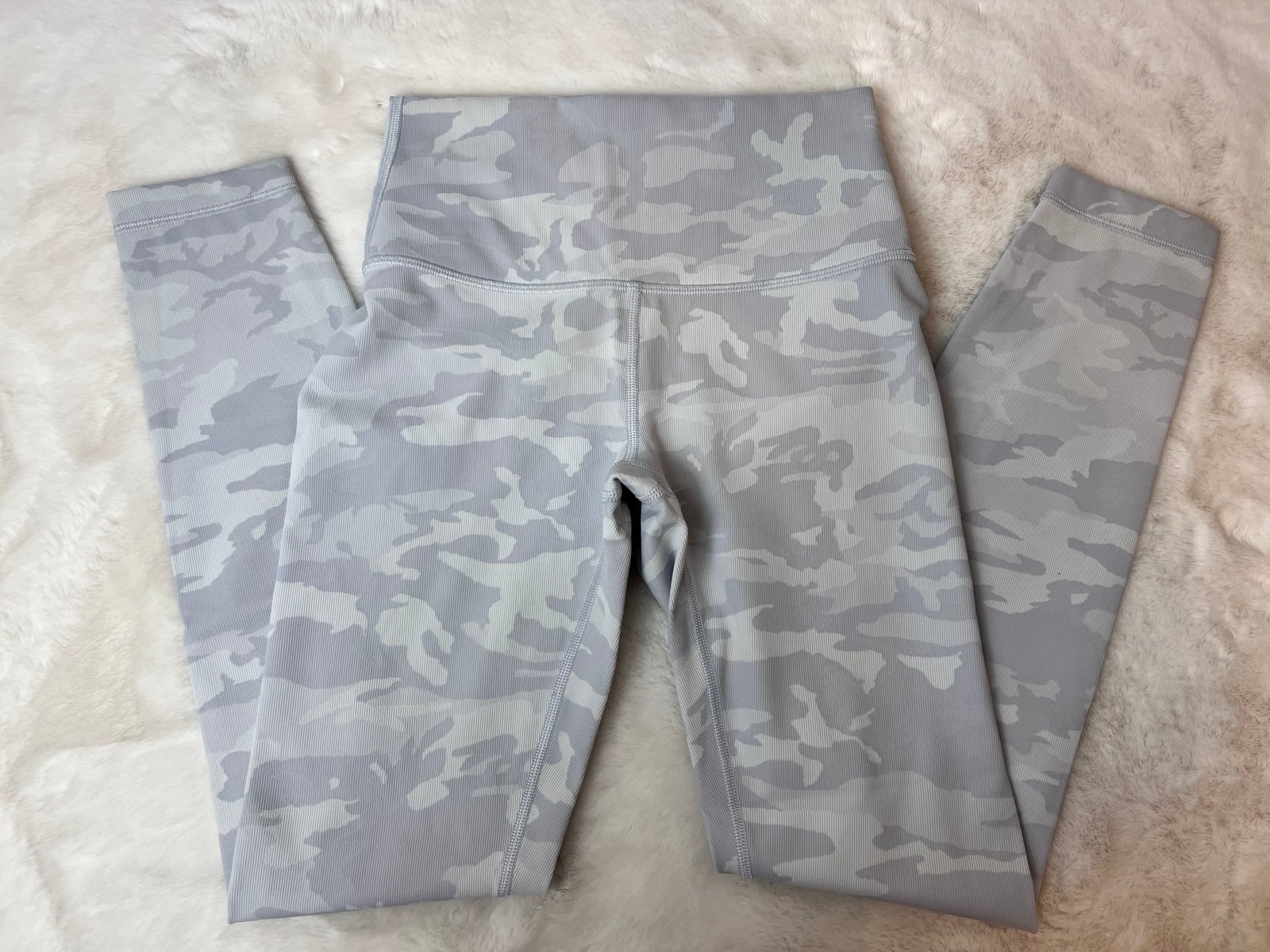 Lululemon HR Wunder Under Ribbed Camo Pattern Leggings Size 4