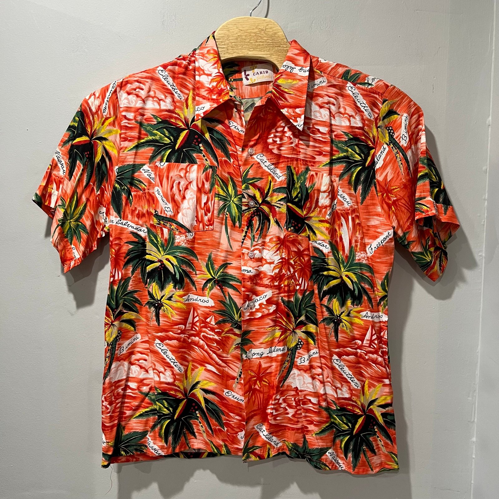 Vintage Carib Fashions Men's Size Extra Large Hawaiian Orange Palm Floral Shirt