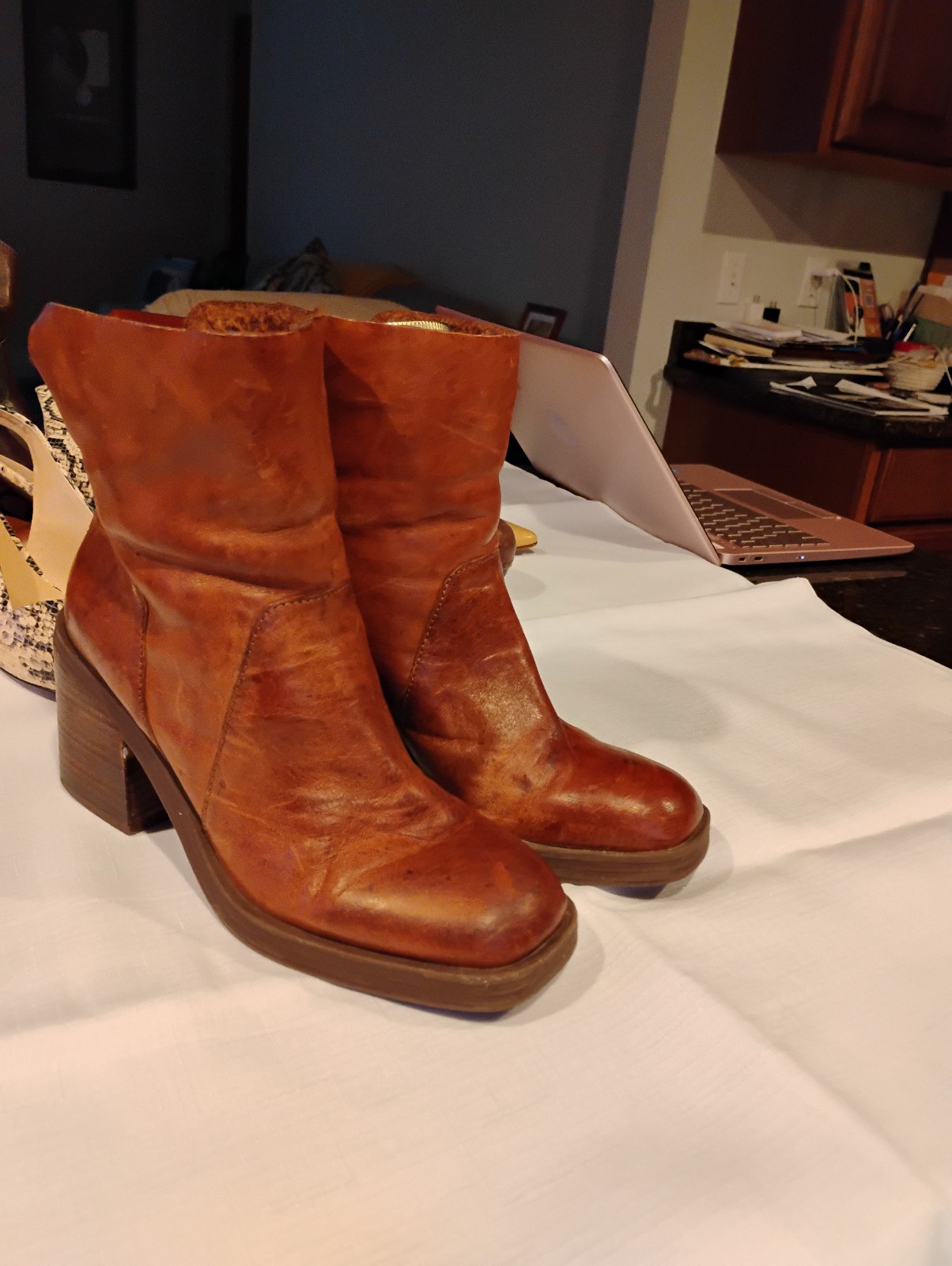 Kelsi Dagger Brooklyn Short Boots