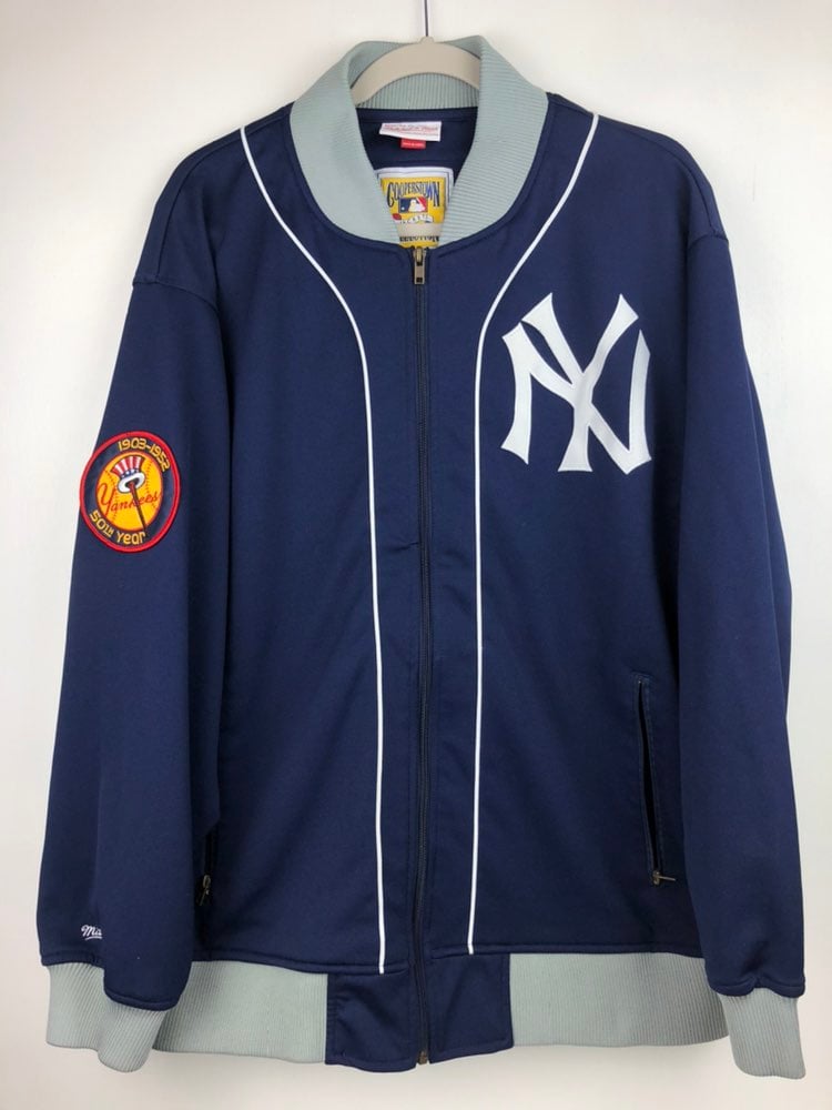 Mitchell & Ness Yankess 50th year Jacket