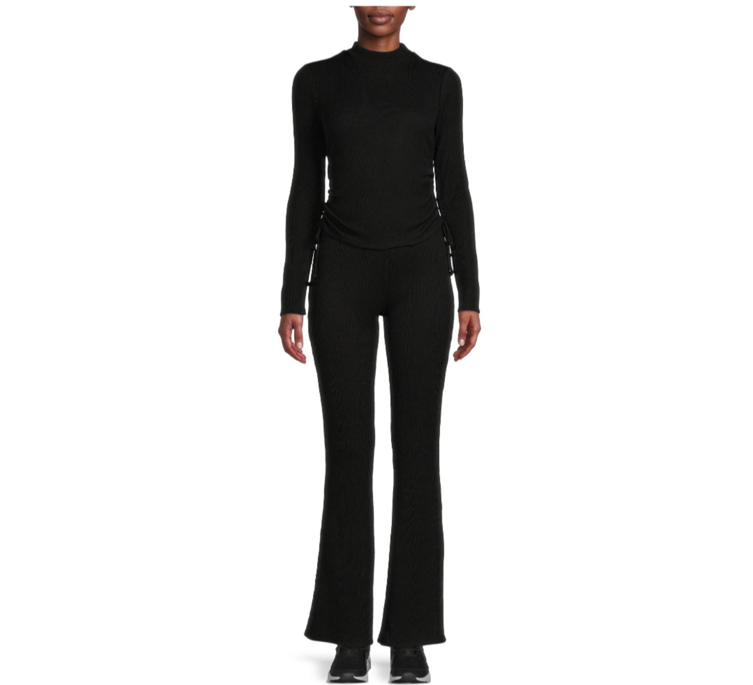 Juniors Size XXXL (21) Moc Neck Top & Flared Pants