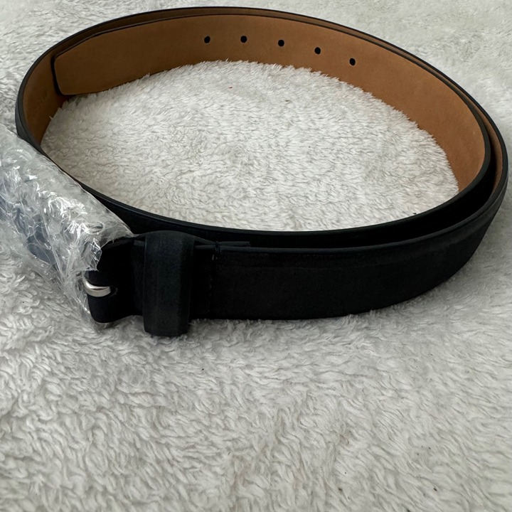 Cole Haan genuine leather mens belt black color sz 40/100 buckle closure new