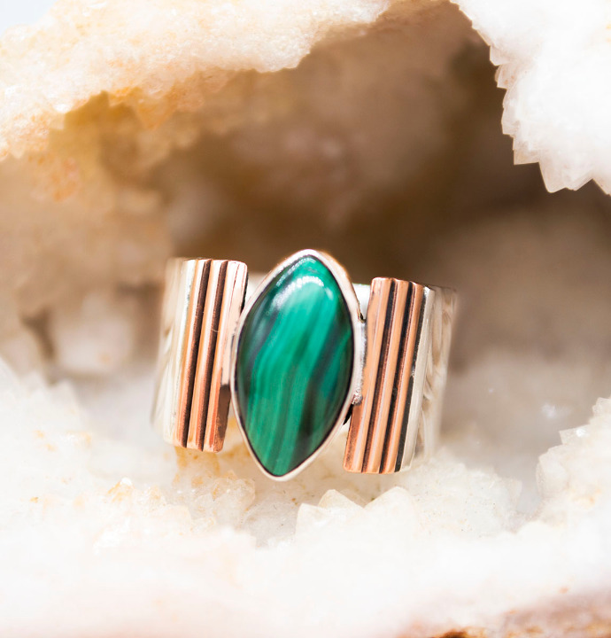 Wonderful Malachite New Solitaire Ring