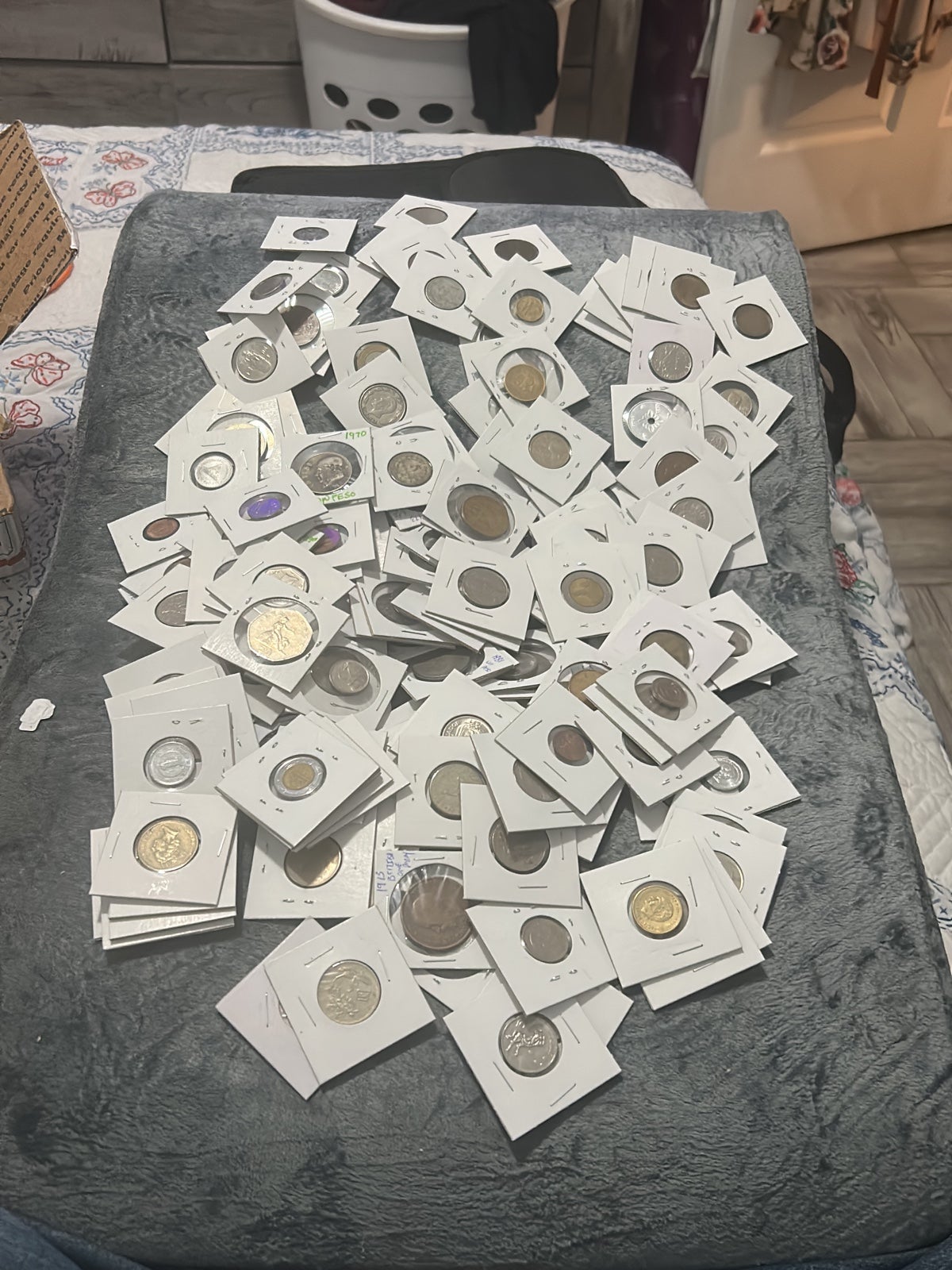 World coins 188 2x2 flips foreign coins (unsearched)