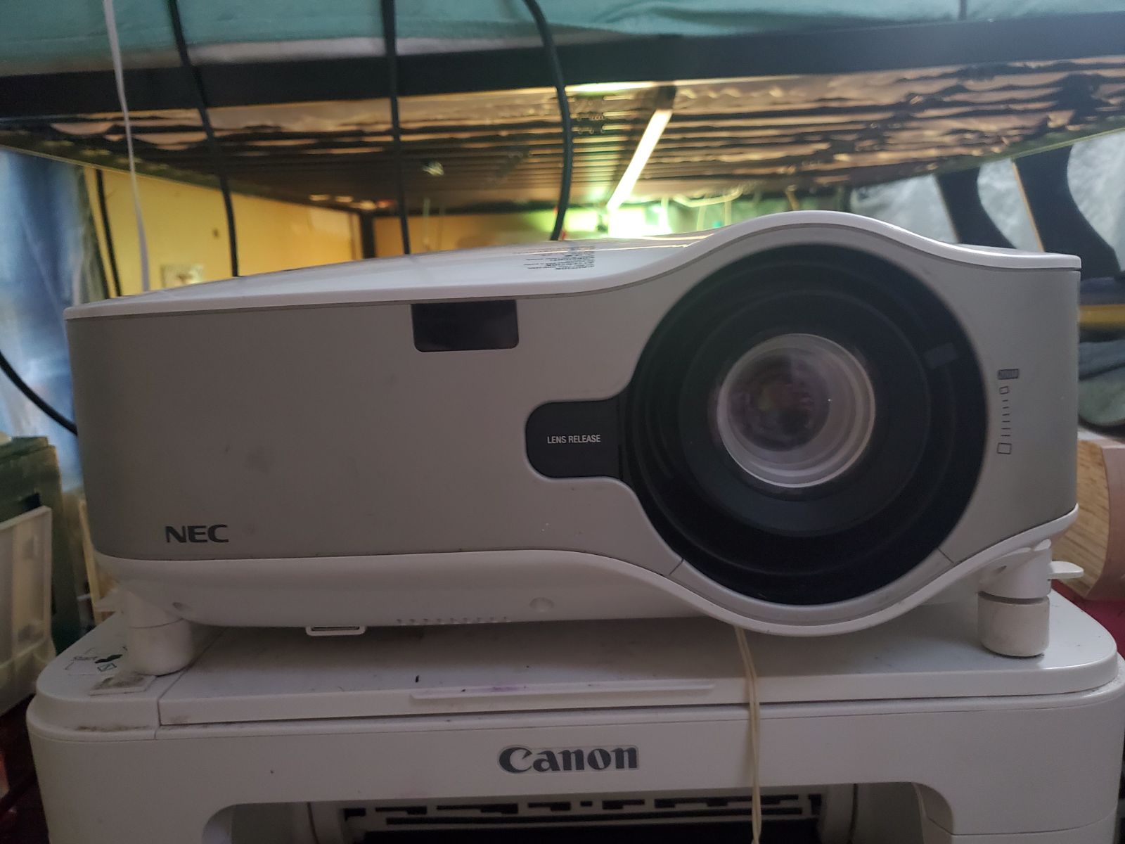 NEC Projector 3150