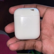 Apple AirPods Pro with Charging Case in White