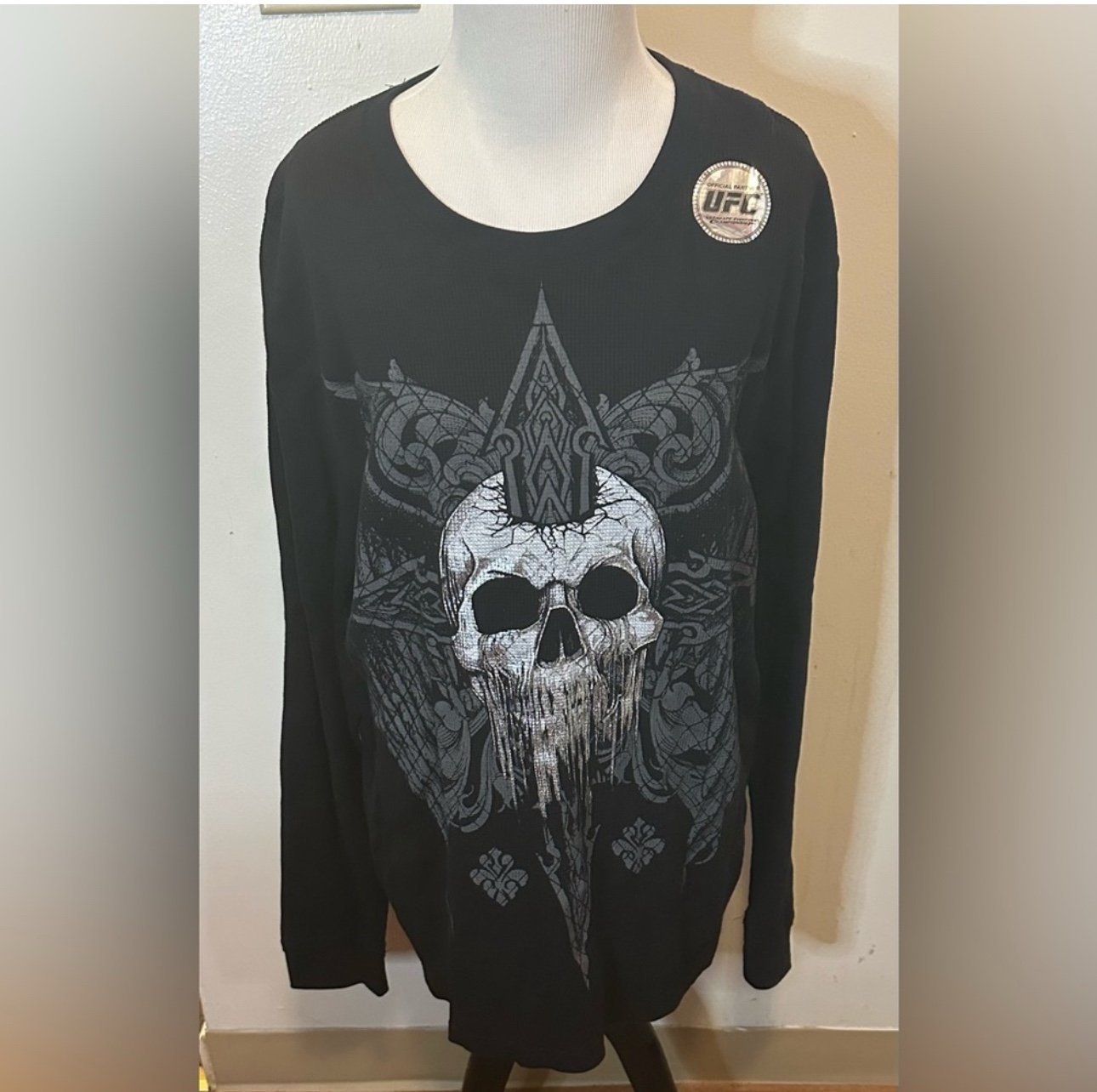 NWT MMA Elite Shirt Men's Black Thermal Waffle Knit Skull & Cross Y2K Graphic