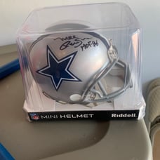 Dallas cowboys Mel renfro signed mini helmet