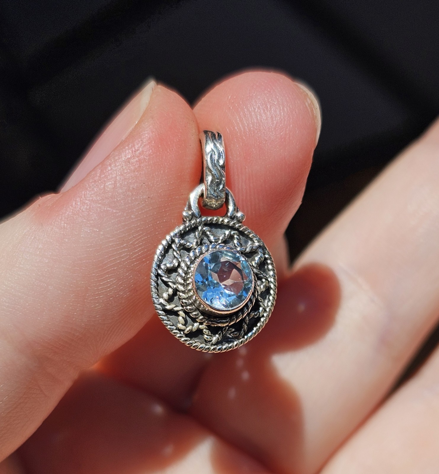 Blue topaz pendant