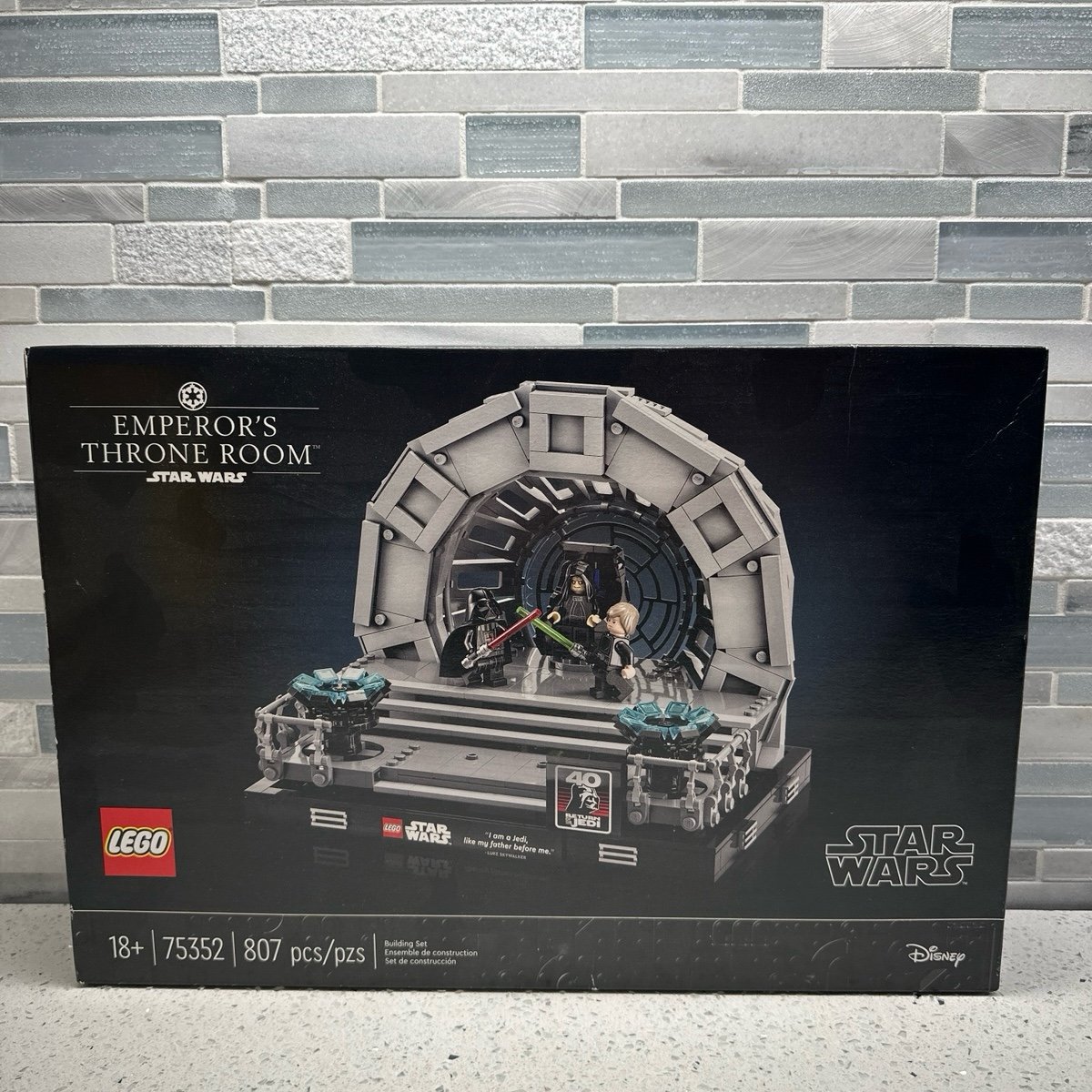 Emperor's Throne Room 75352 Lego Star Wars (Retired Item)