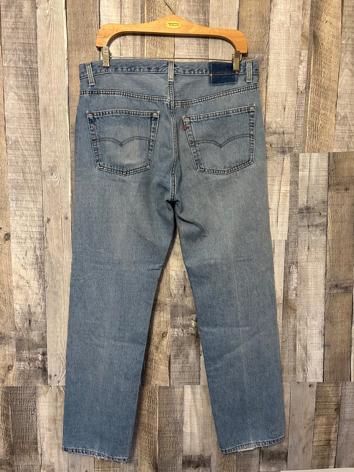 Vintage Levi's Men's 501 -0191 90s Button Fly Jeans Made in USA 38x32