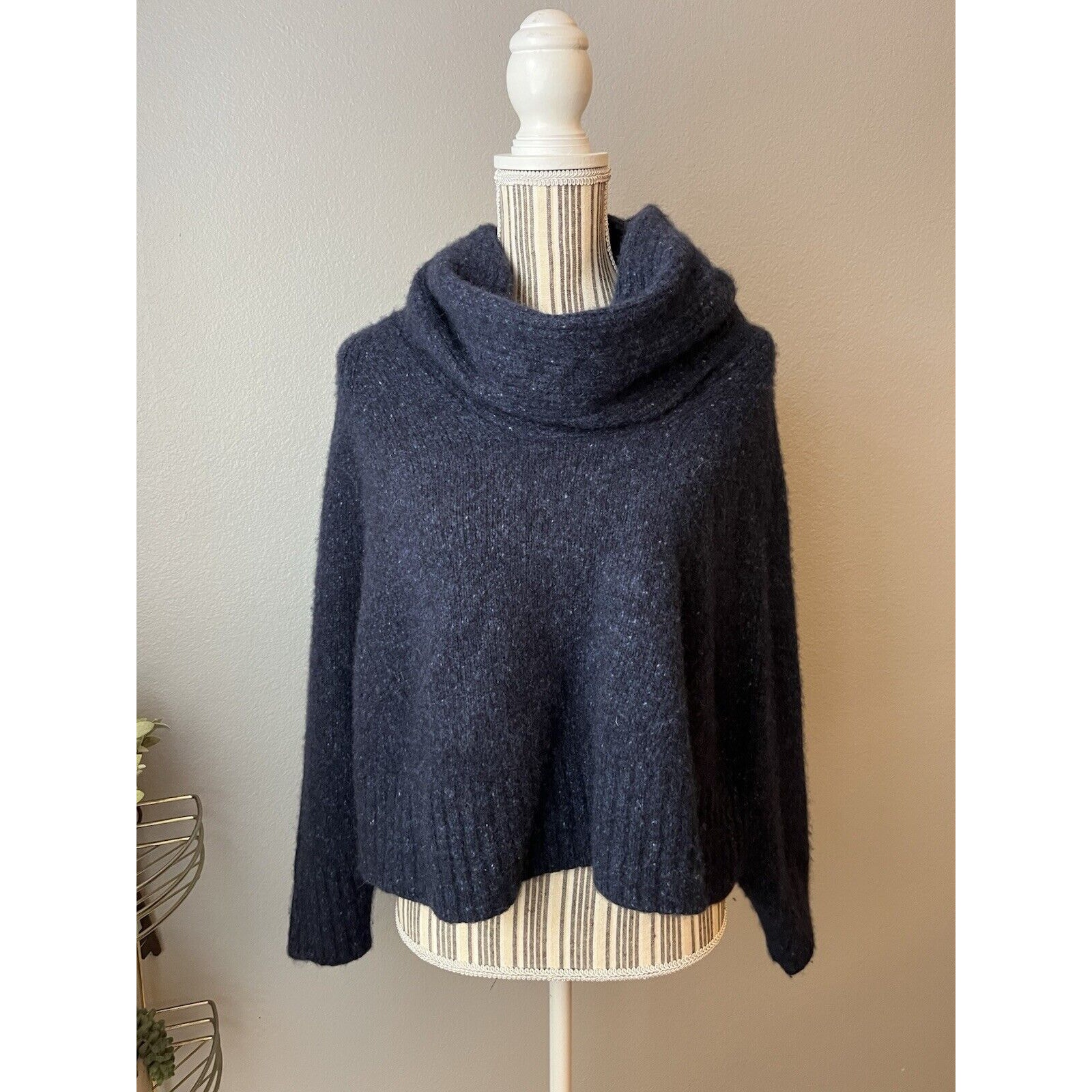 Lafayette 148 Cashmere Poncho Cowl Neck Crop Sweater Navy Blue Womens Size M