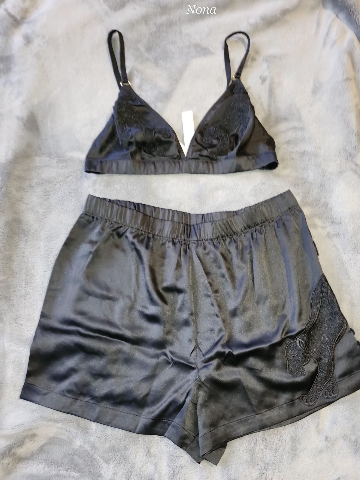 Victoria Secret Jaguar Satin Bralette and Boxer size XXL NWT