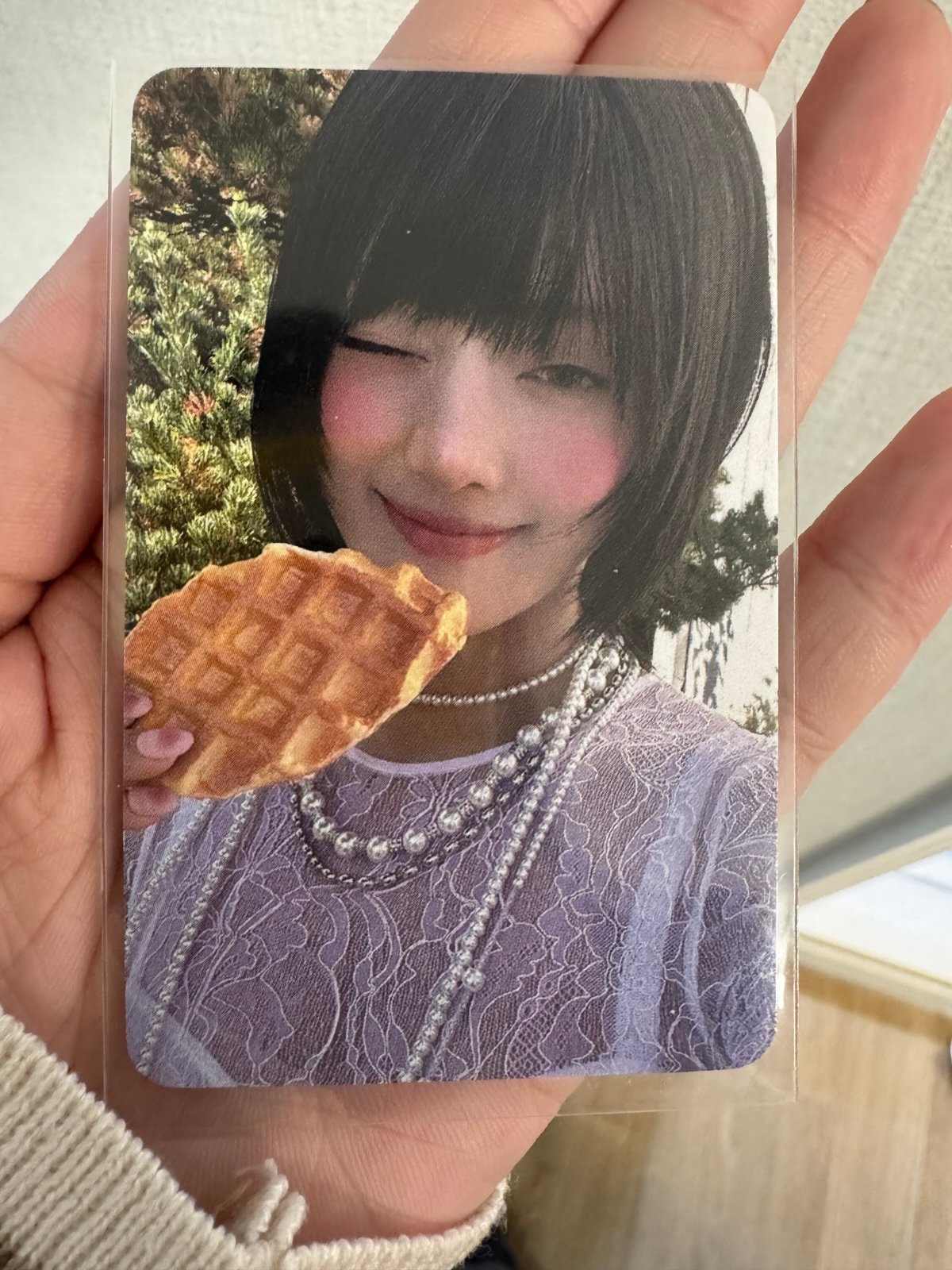 (G)I-DLE MINNIE BROADCAST PHOTOCARD