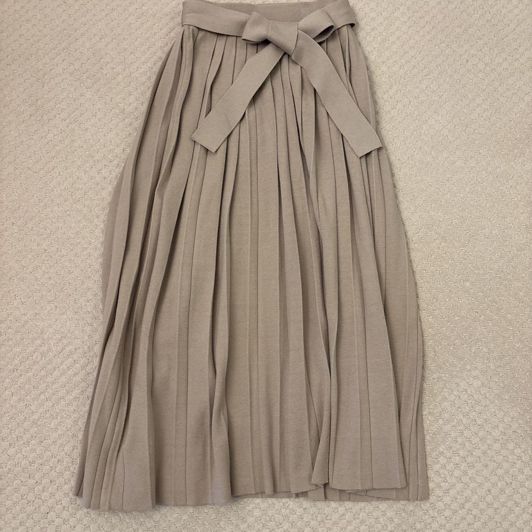 BEAMS Knit Pleated Long Skirt