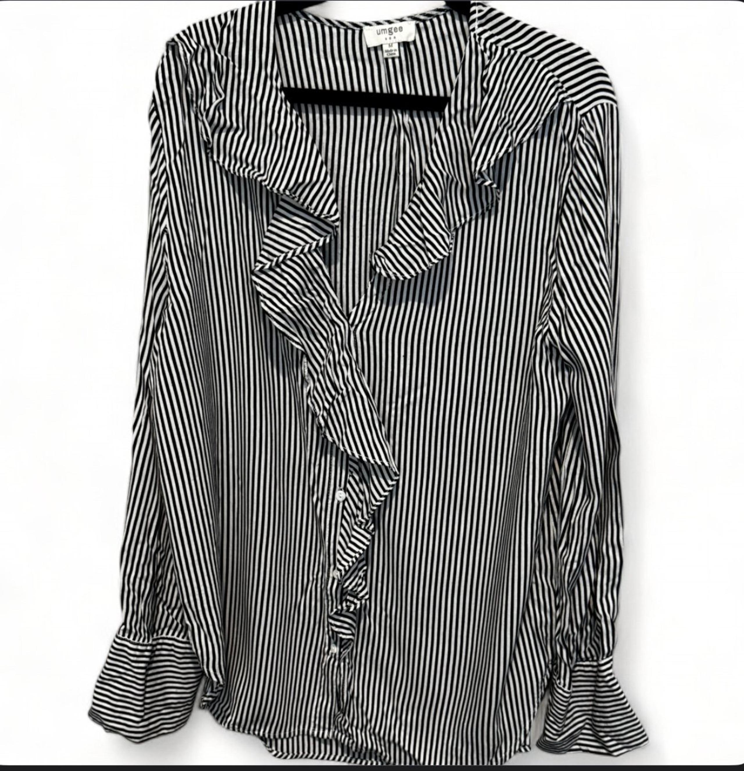 Umgee Women's Blk/Wht Striped Ruffle Button Down Blouse-Size Medium