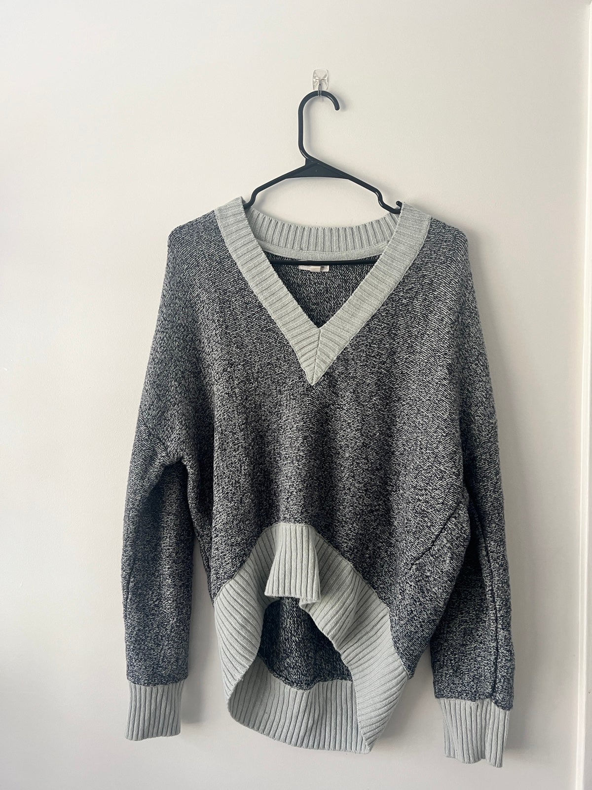 Urban Outfitters Sweater