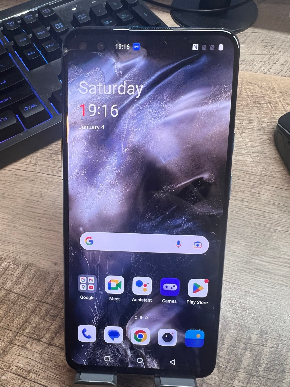 used cracked glass Oneplus Nord 256gb unlocked 6638