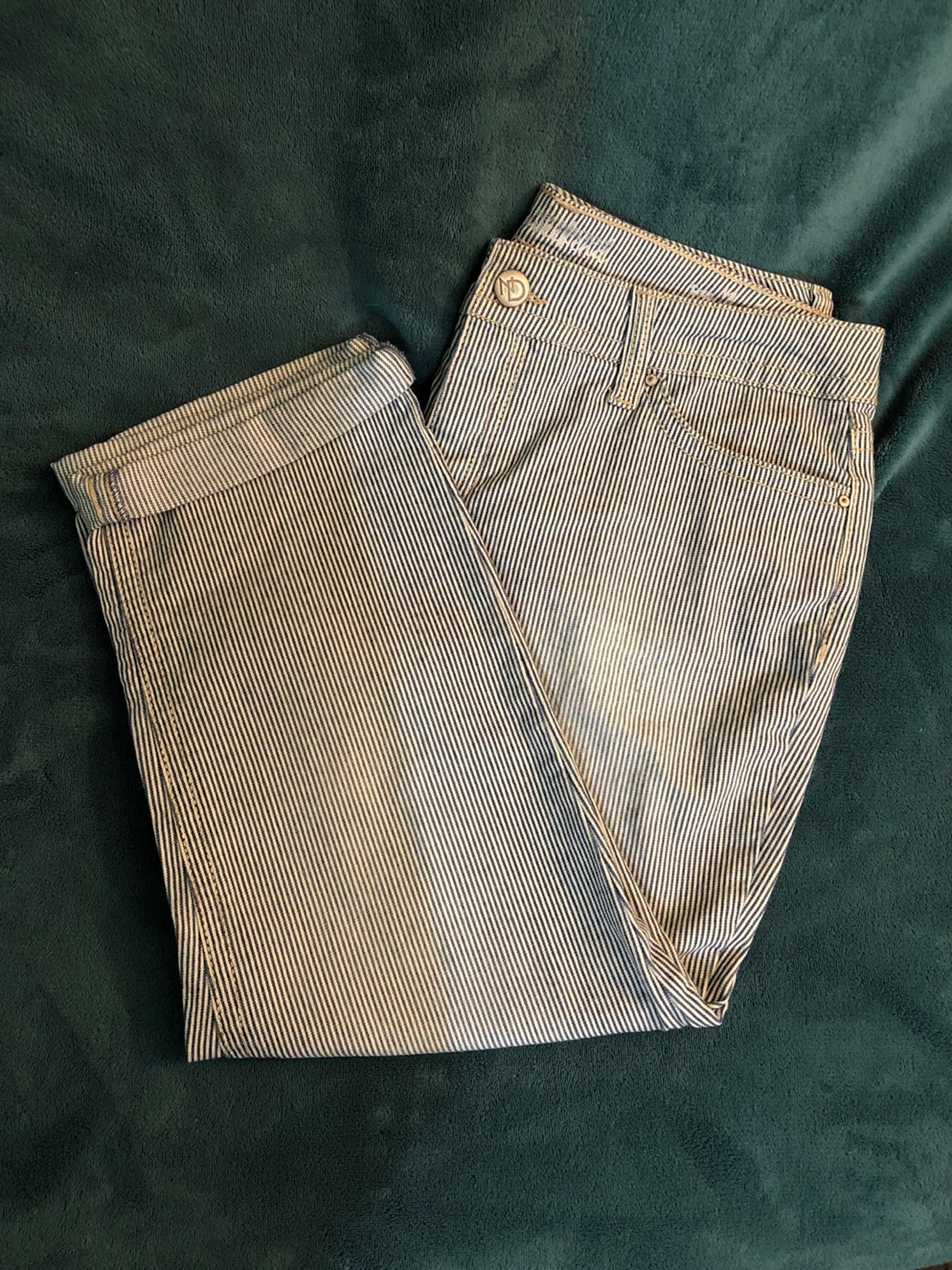 New Direction Railroad Stripe Capris