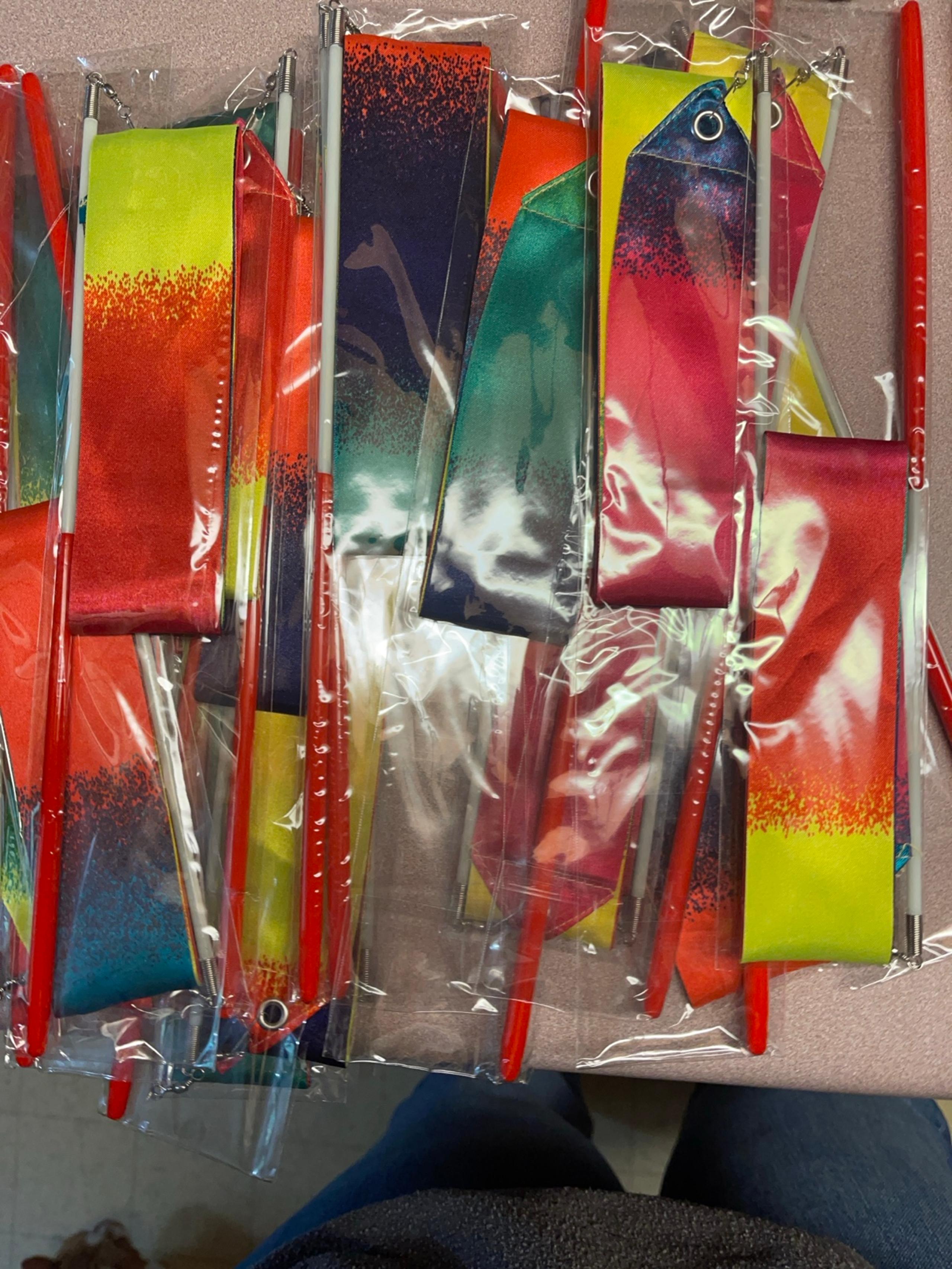 20 Ribbon Dancer Wands for Kids, Rainbow Streamers, Party Favors New