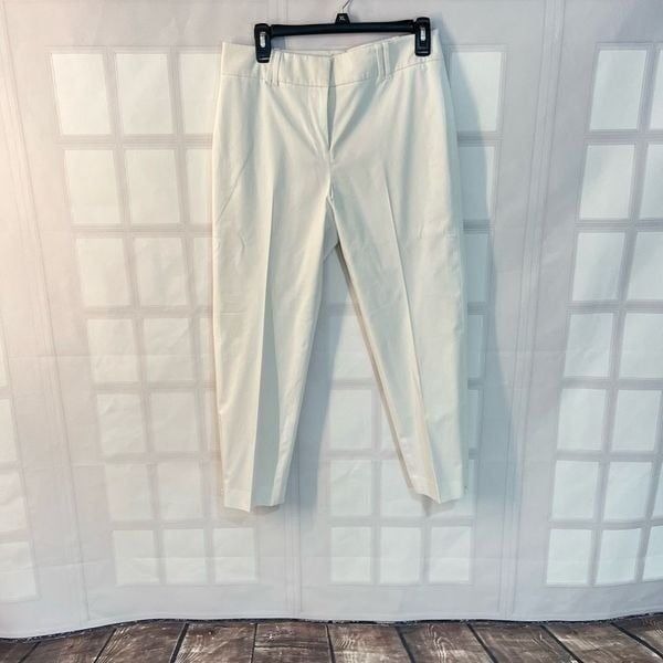 Ann Taylor ivory off white slim fit mid rise ankle zipper pants size 4