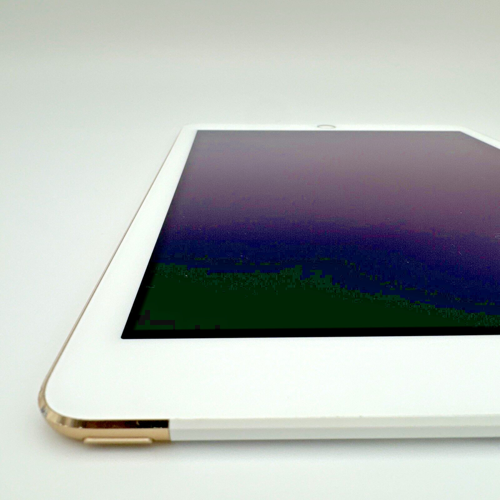 UHG6V 完動品iPad Air2(A1567)本体32GBゴールド送料込