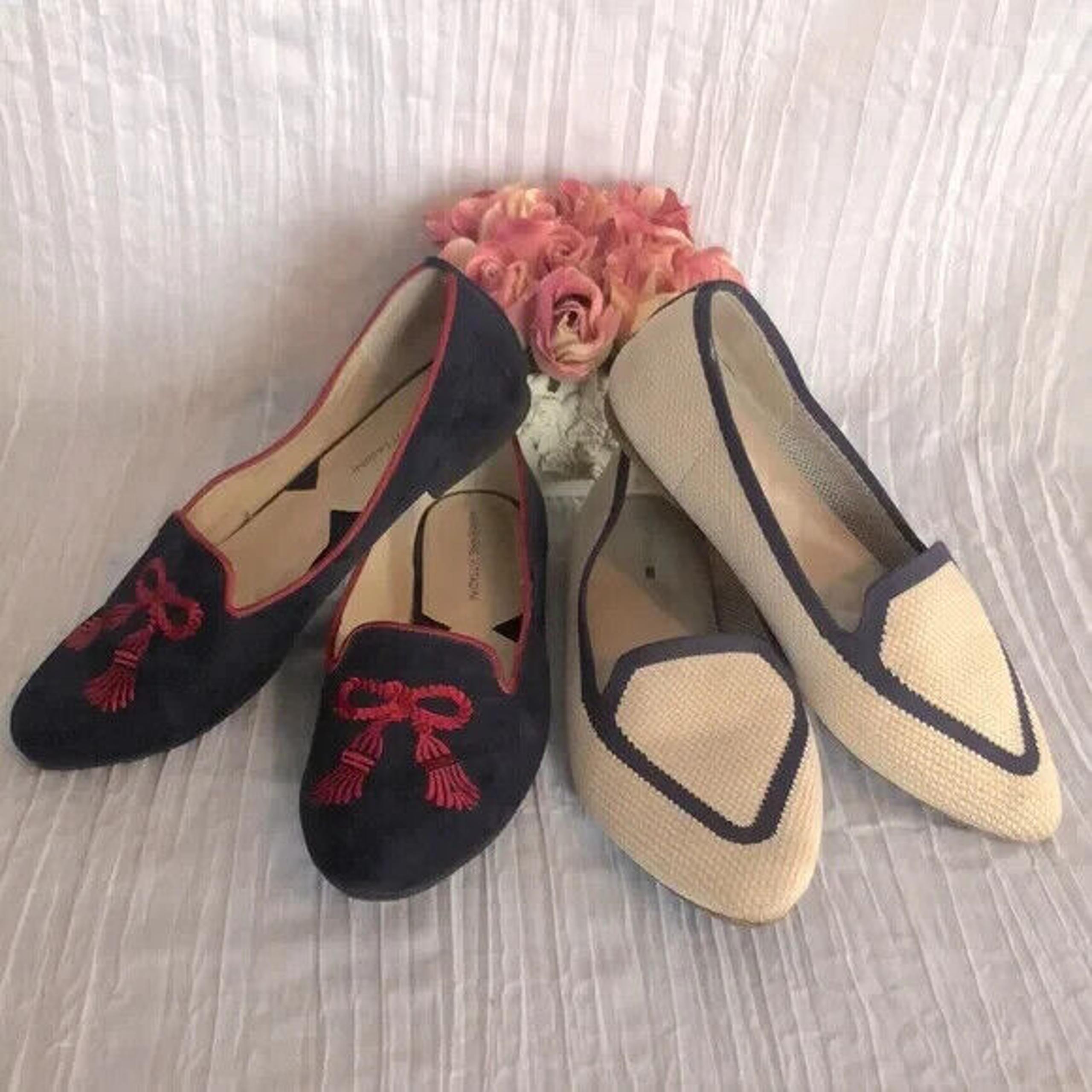 & BIRDIES lot 2 flats loafers work career wear shoes Sz 6.5 - Adrienne Vittadini