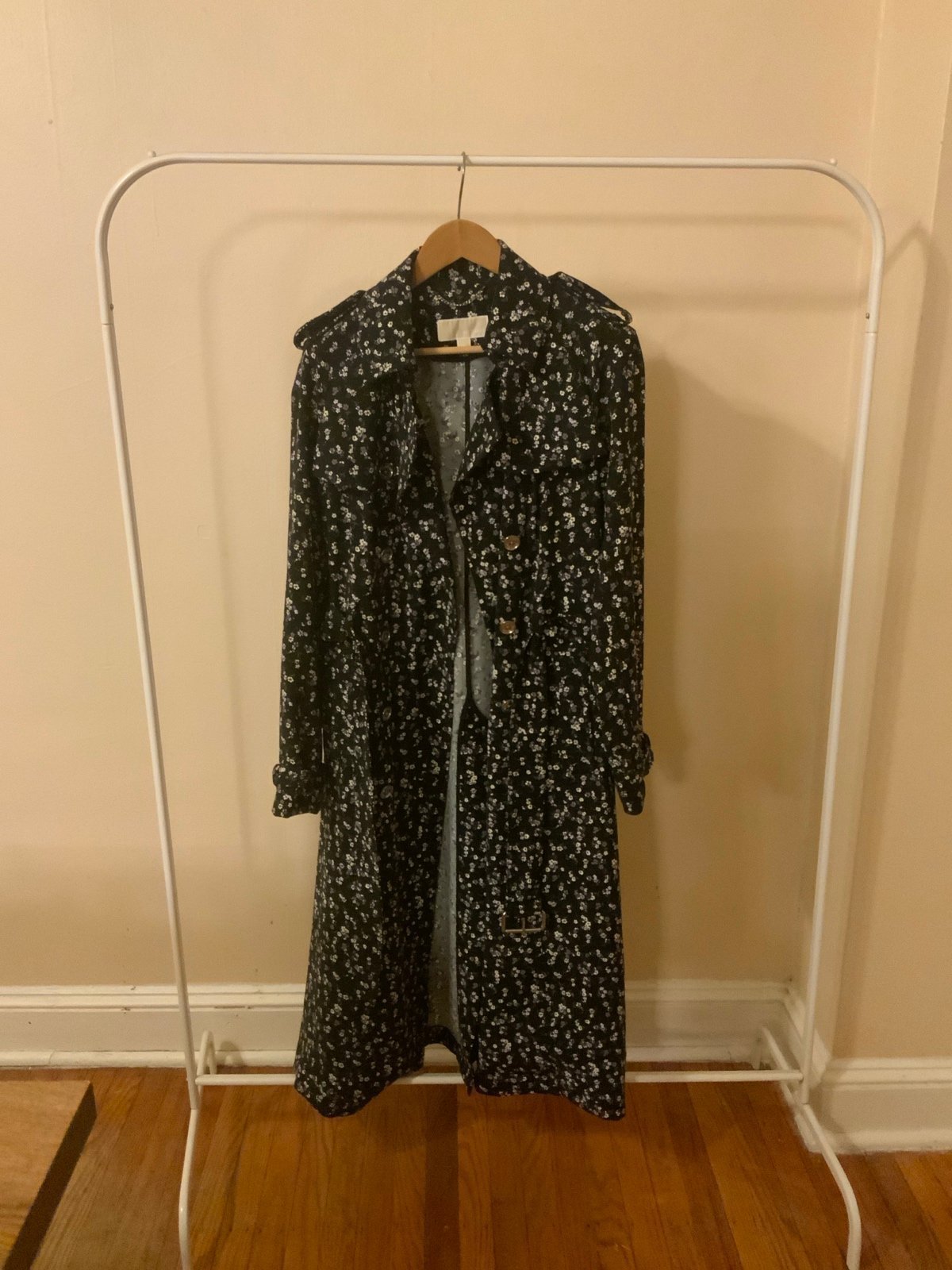 Stylish Michael Michael Kors Floral Unlined Trench