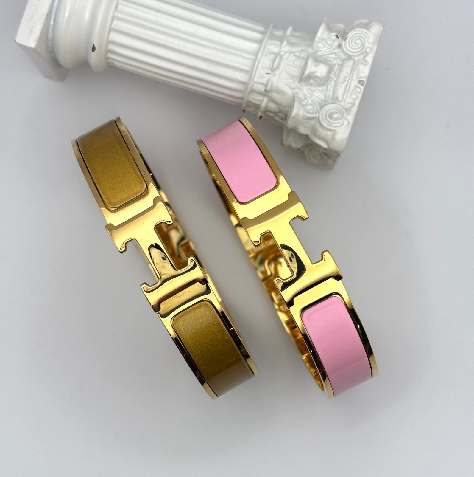 2pcs H Bangles (17cm)