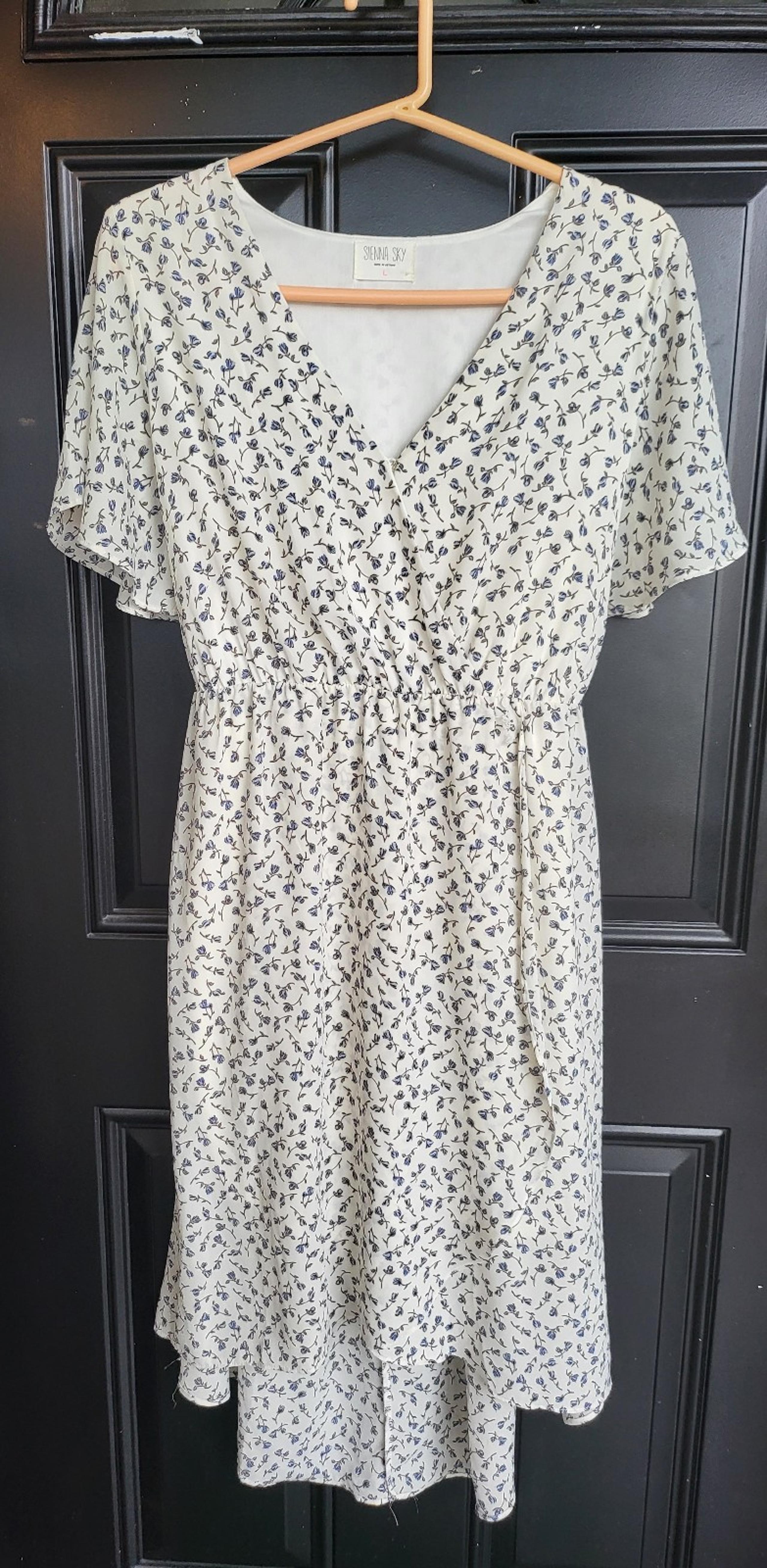 Sienna Sky Women’s Floral Print Short Sleeve Dress Size Large  High Low