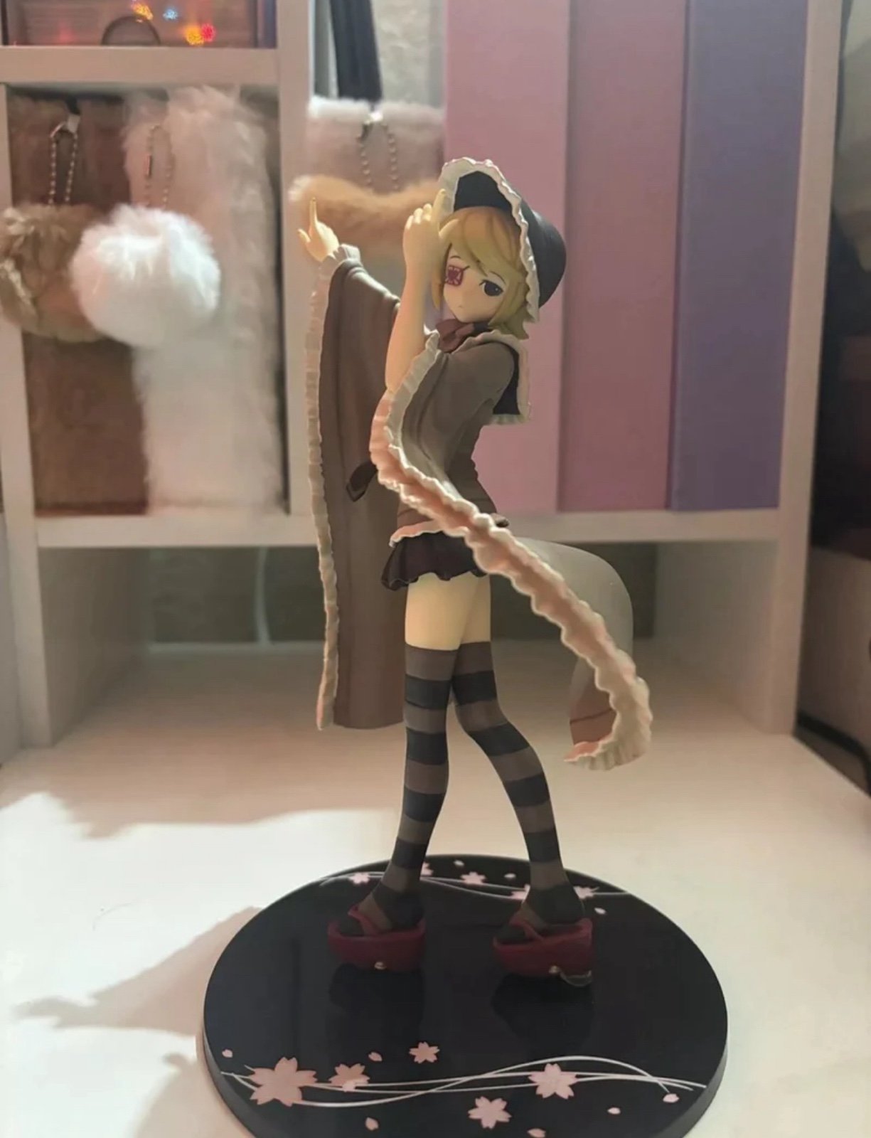 かのん(光葉 かのん☘️) | やっとNO NAMEの写真更新🤳🤍 最高の