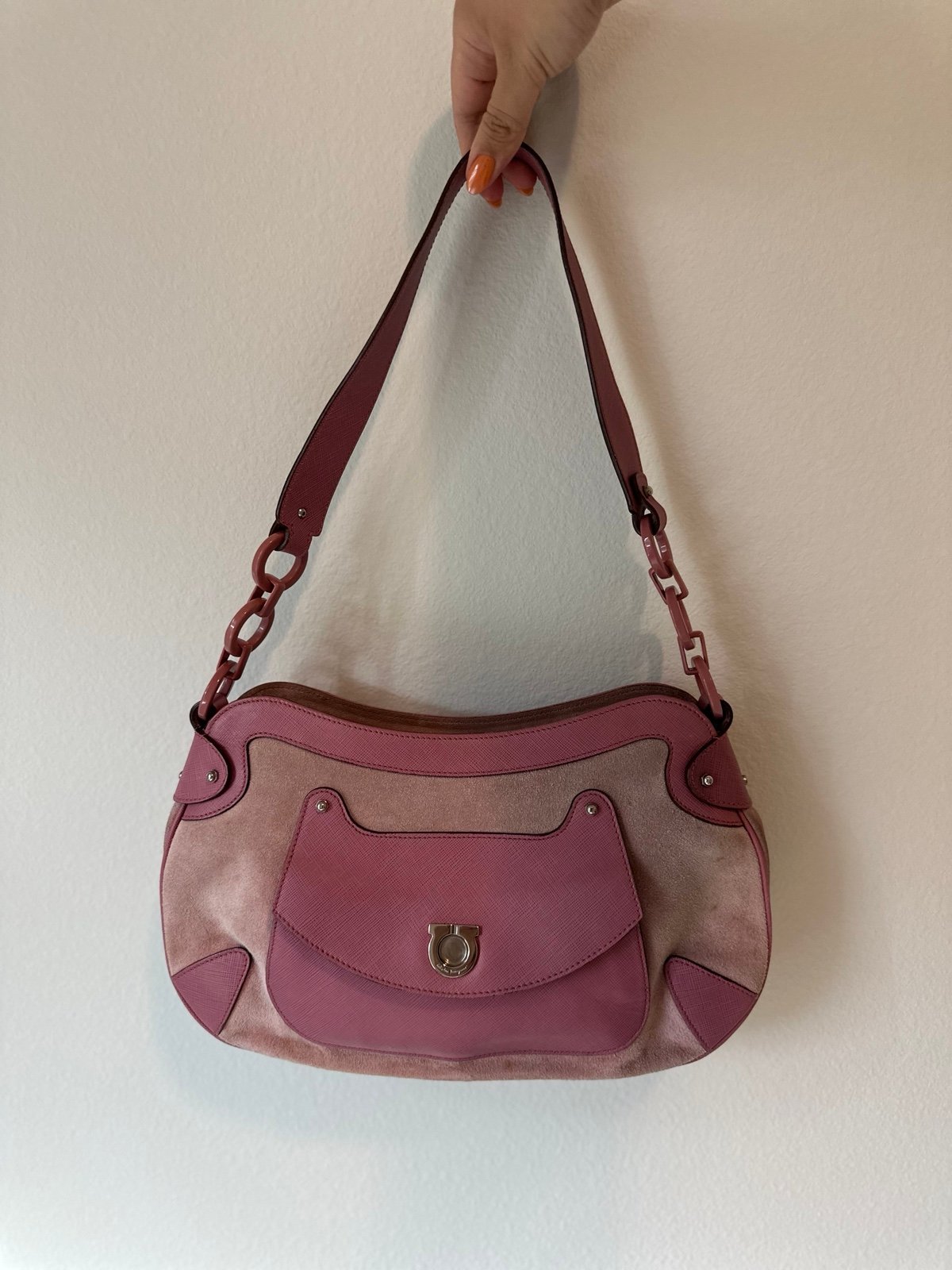 Preloved Salvatore Ferragamo Pink Suede and Leather Shoulder Bag