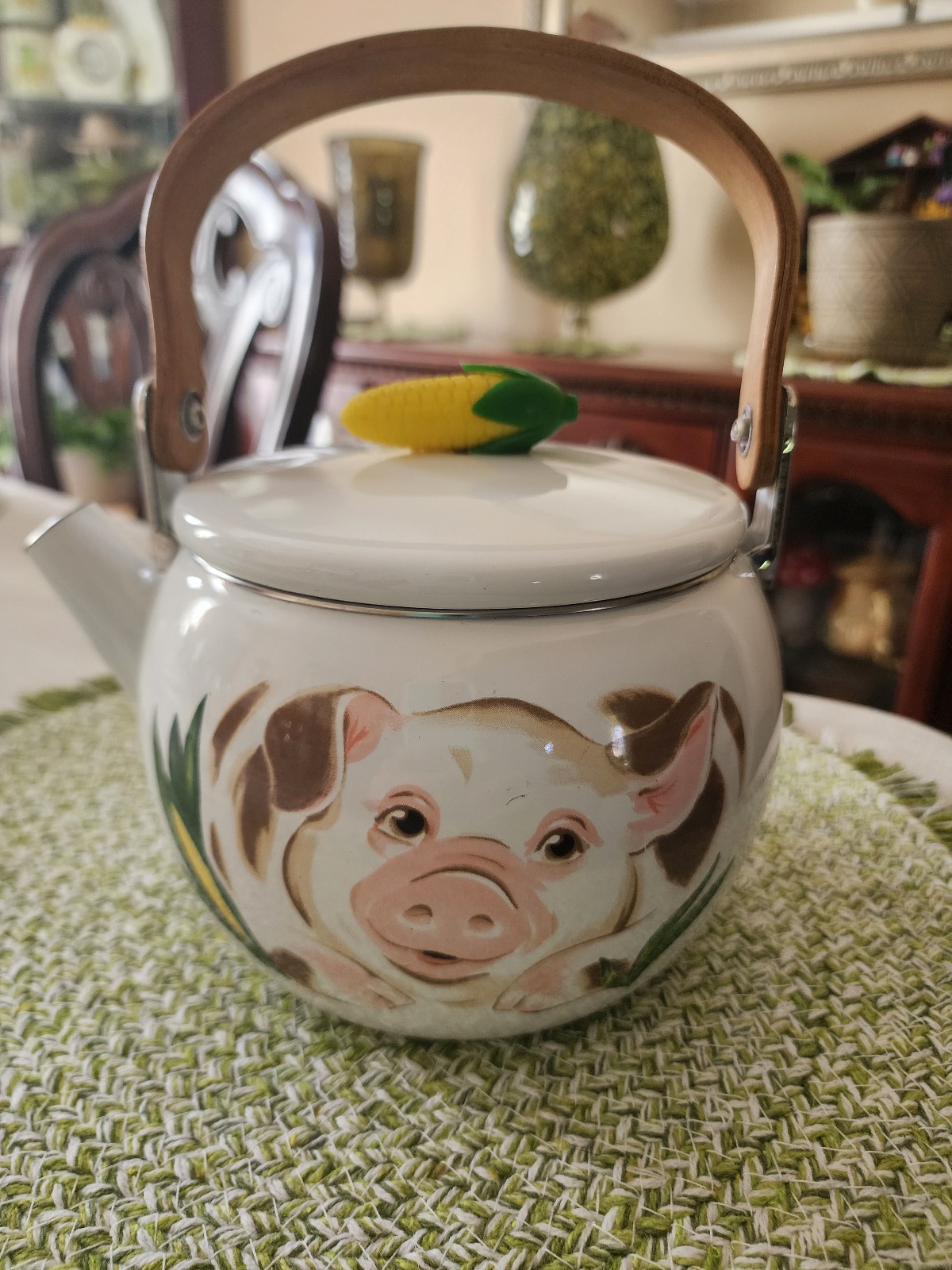 Vintage Copco Colonel T. Pig Teapot